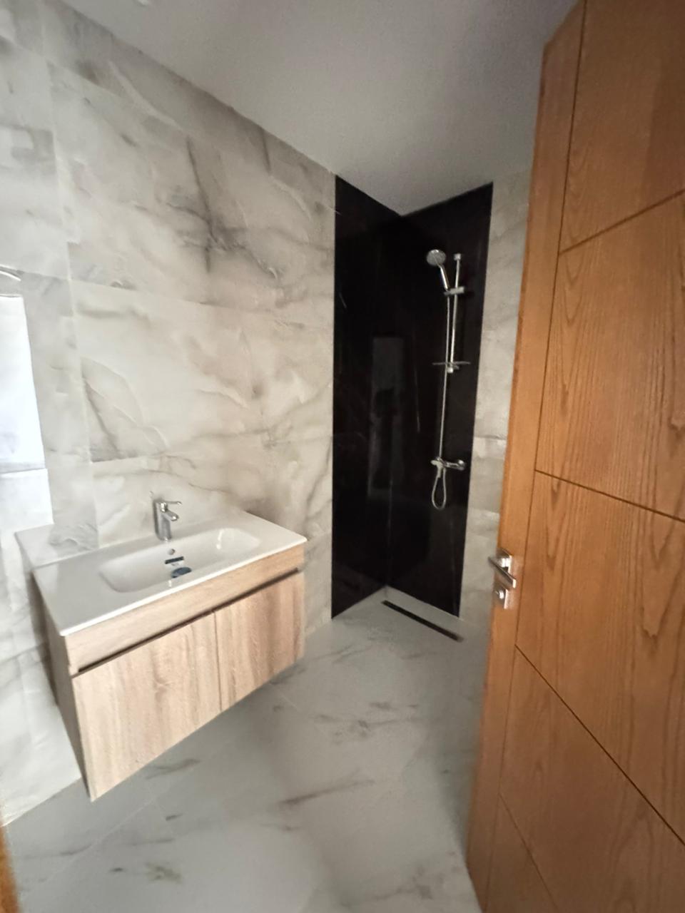 Ain Zaghouan&nbsp;Ain Zaghouan&nbsp;Location&nbsp;Appart. 2 pi�ces&nbsp;Appartement s1 neuf jamais habite a cite wahat