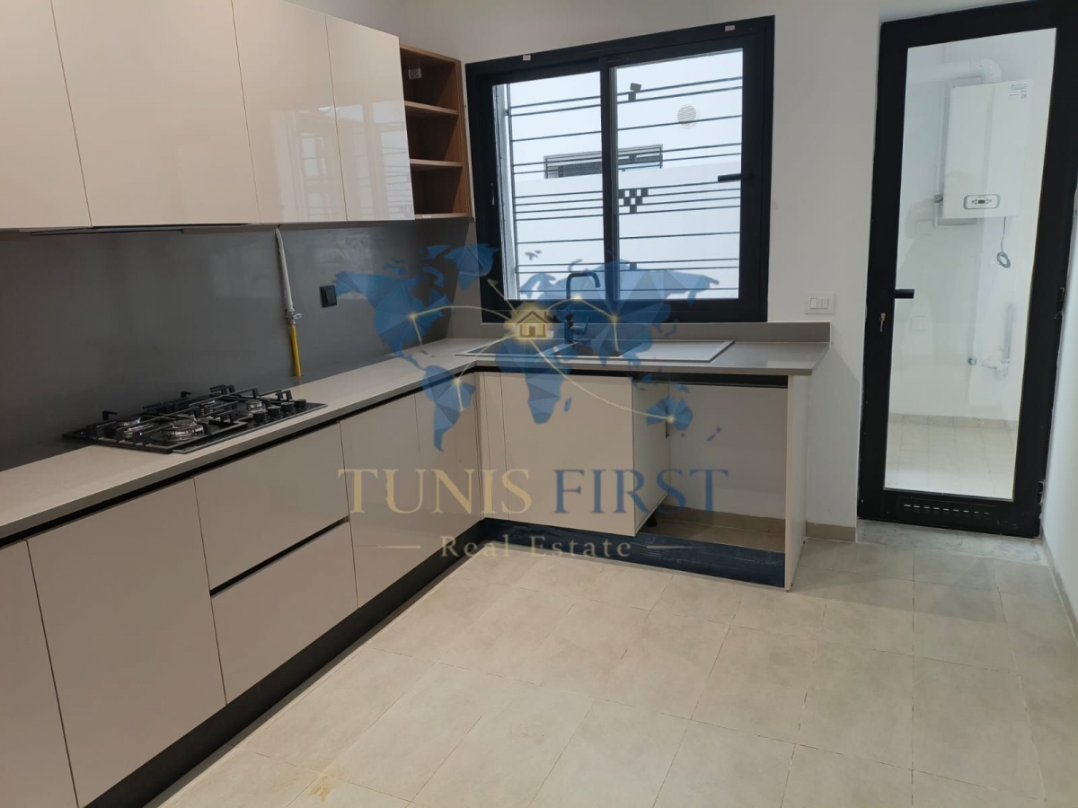 La Marsa&nbsp;Marsa Safsaf&nbsp;Vente&nbsp;Appart. 4 pi�ces&nbsp;S3 avec jardin au coeur de la marsa