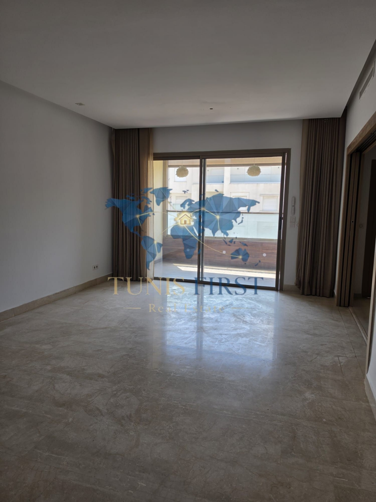 La Marsa&nbsp;Gammart&nbsp;Location&nbsp;Appart. 3 pi�ces&nbsp;Appartement s2 vue mer � gammarth