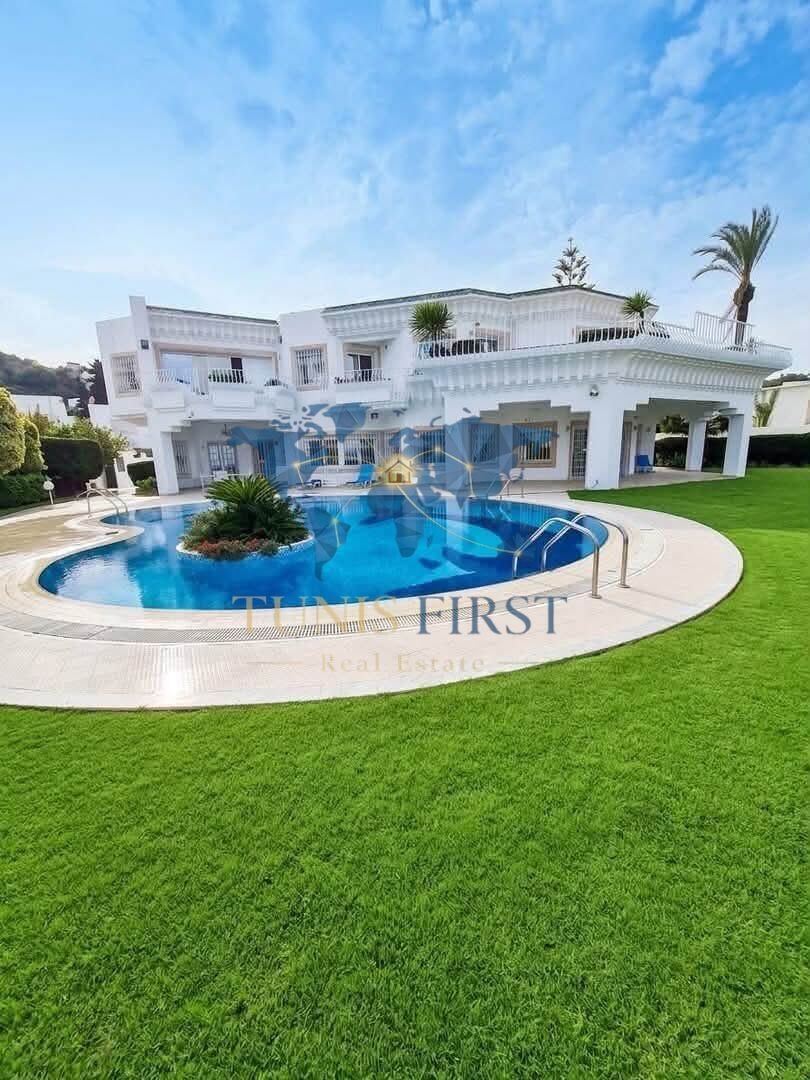 La Marsa&nbsp;Marsa Safsaf&nbsp;Location&nbsp;Maisons&nbsp;Villa de charme pieds dans l eau � la marsa cube