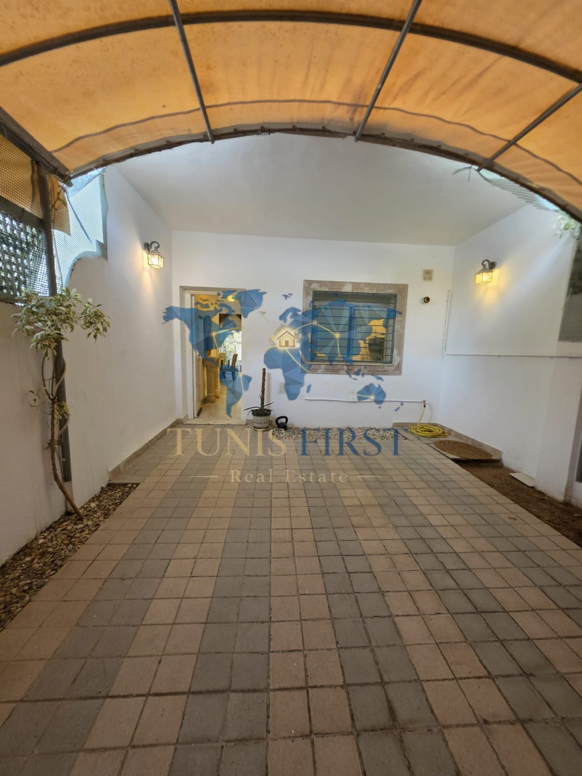 La Marsa&nbsp;Cite Du Stade&nbsp;Location&nbsp;Duplex&nbsp;Charmant duplex meubl� � la marsa