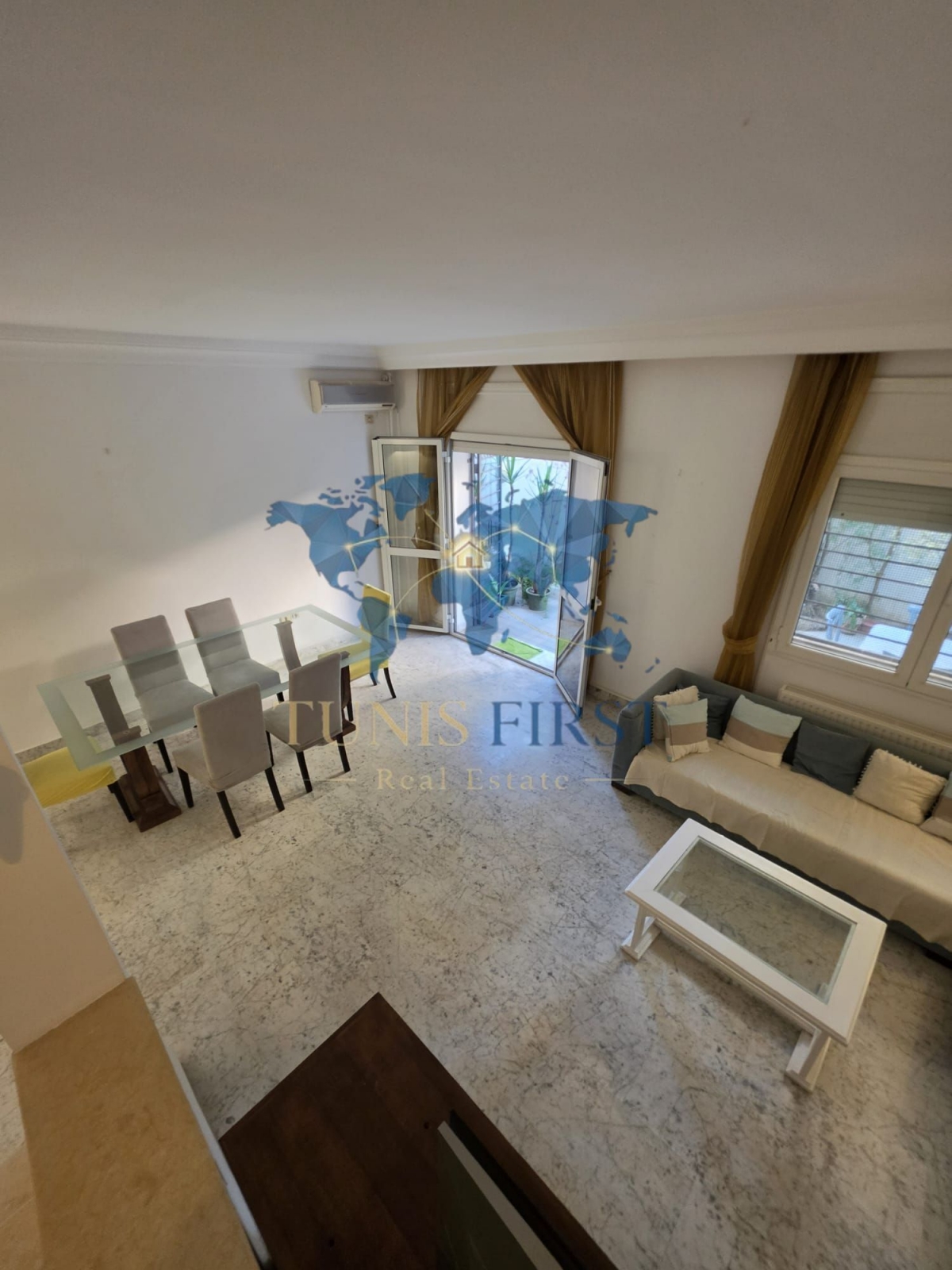 La Marsa&nbsp;Cite Du Stade&nbsp;Location&nbsp;Duplex&nbsp;Charmant duplex meubl� � la marsa