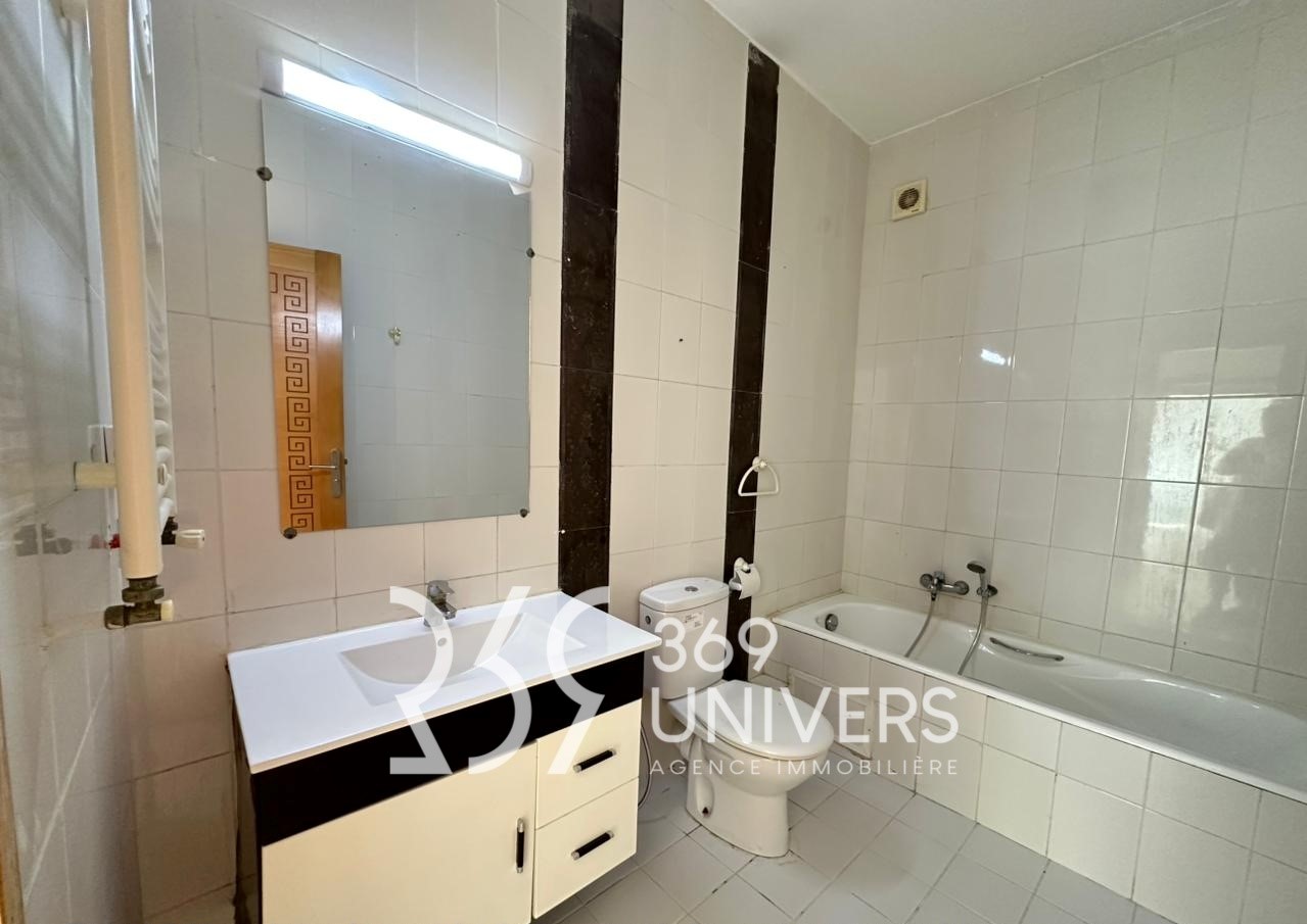 La Marsa&nbsp;Marsa Safsaf&nbsp;Location&nbsp;Appart. 2 pi�ces&nbsp;Appartement avec balcon � la marsa ref ra186