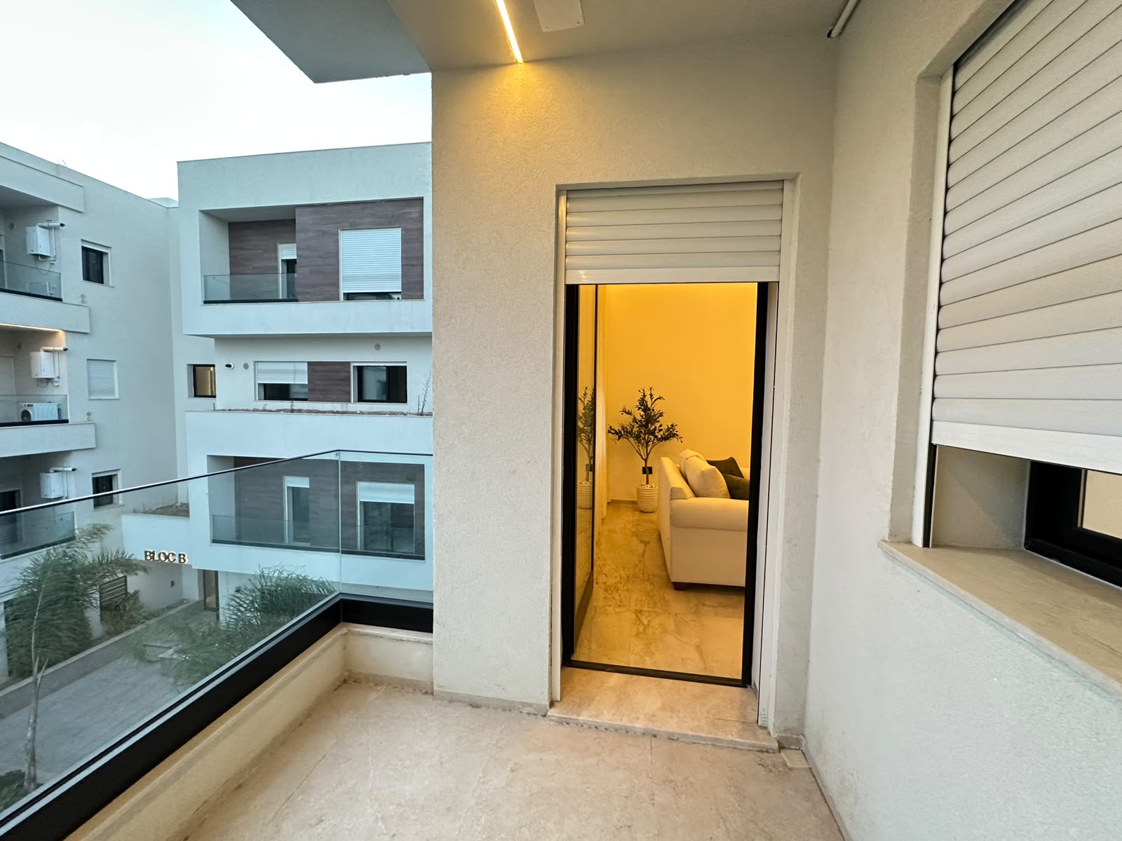 Ain Zaghouan&nbsp;Jardins de Carthage&nbsp;Location&nbsp;Appart. 1 pi�ce&nbsp;Appartement meubl� aux jdc ref ra175
