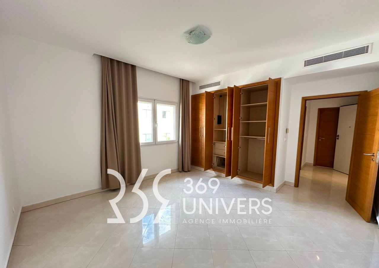 La Marsa&nbsp;Berge Du Lac&nbsp;Location&nbsp;Appart. 2 pi�ces&nbsp;Appart s2 avec balcon lac 2 ref ra188