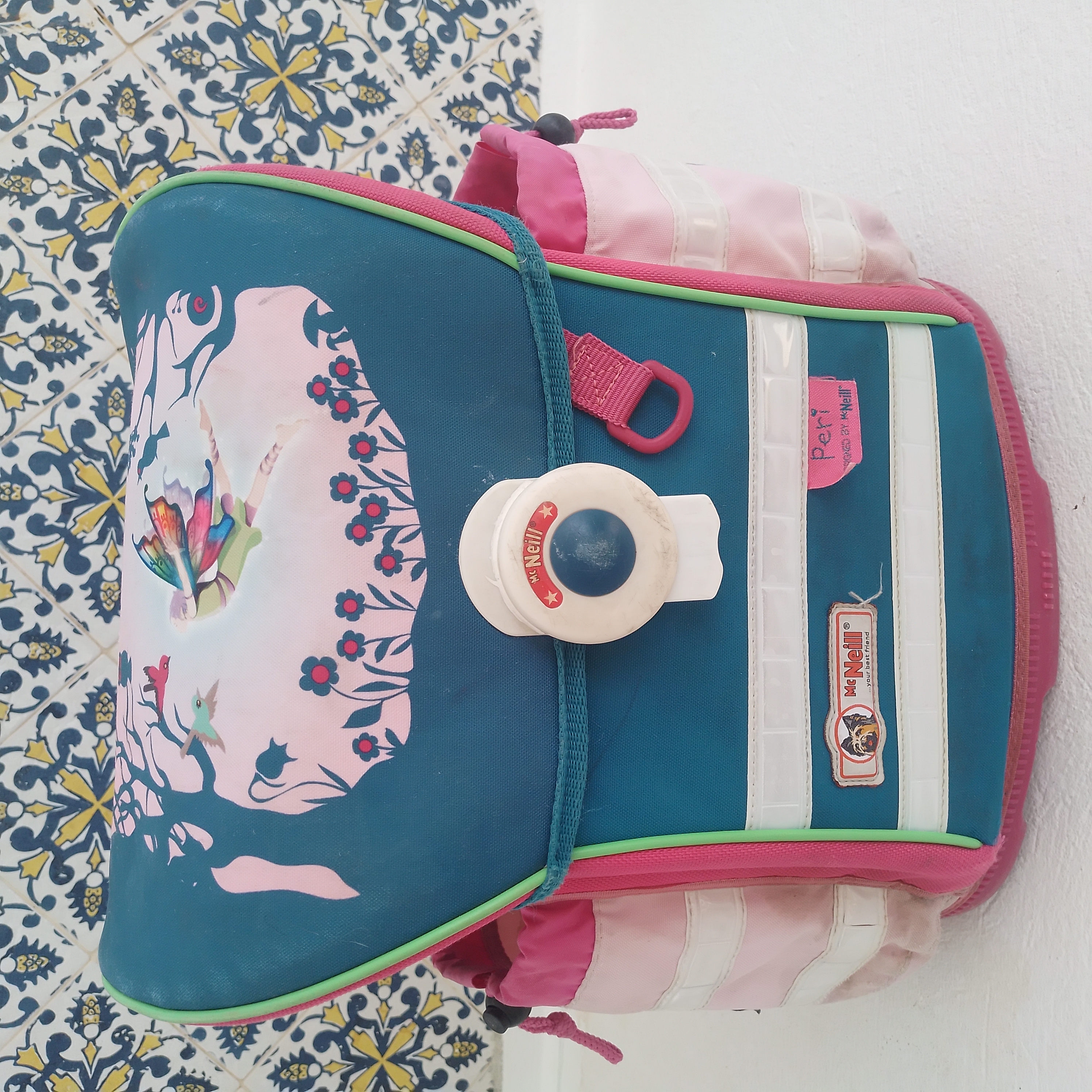 La Marsa&nbsp;El Aouina&nbsp;Autre&nbsp;Autre&nbsp;Sac � dos pour fille