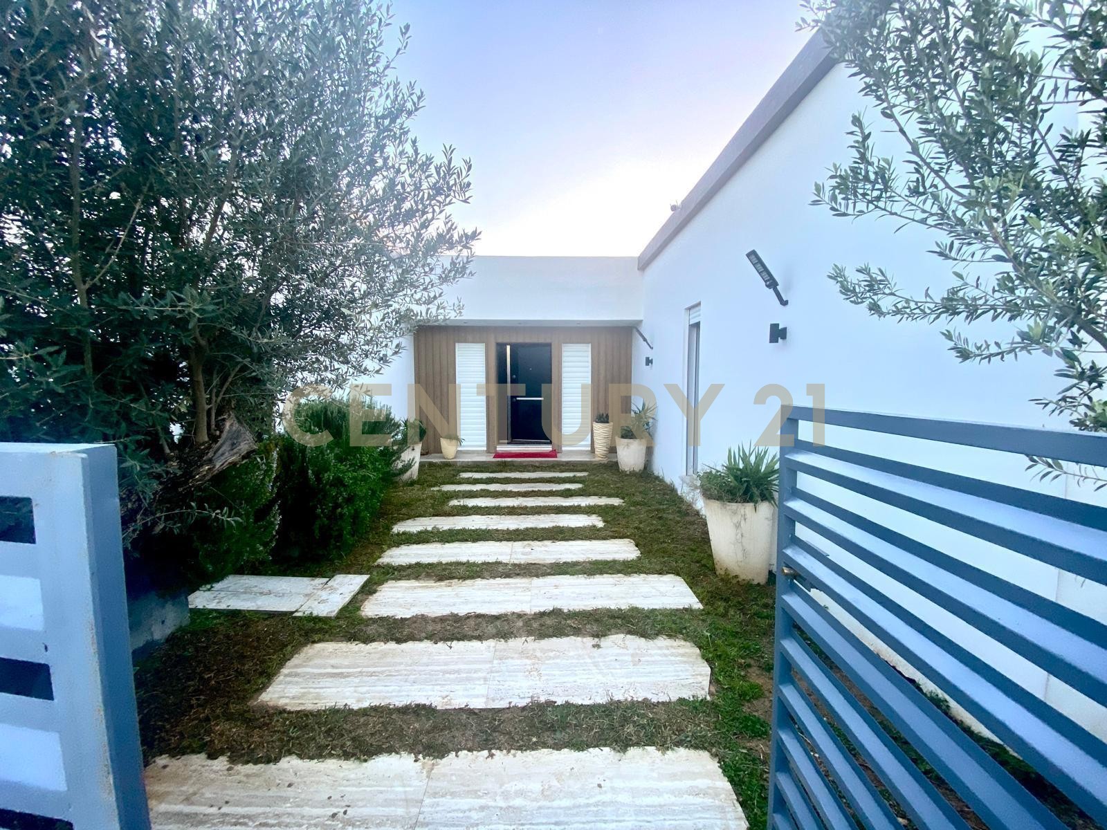 Sidi Thabet&nbsp;Cebalet Ben Ammar&nbsp;Location&nbsp;Maisons&nbsp;Villa s3 � cebalet ben ammar