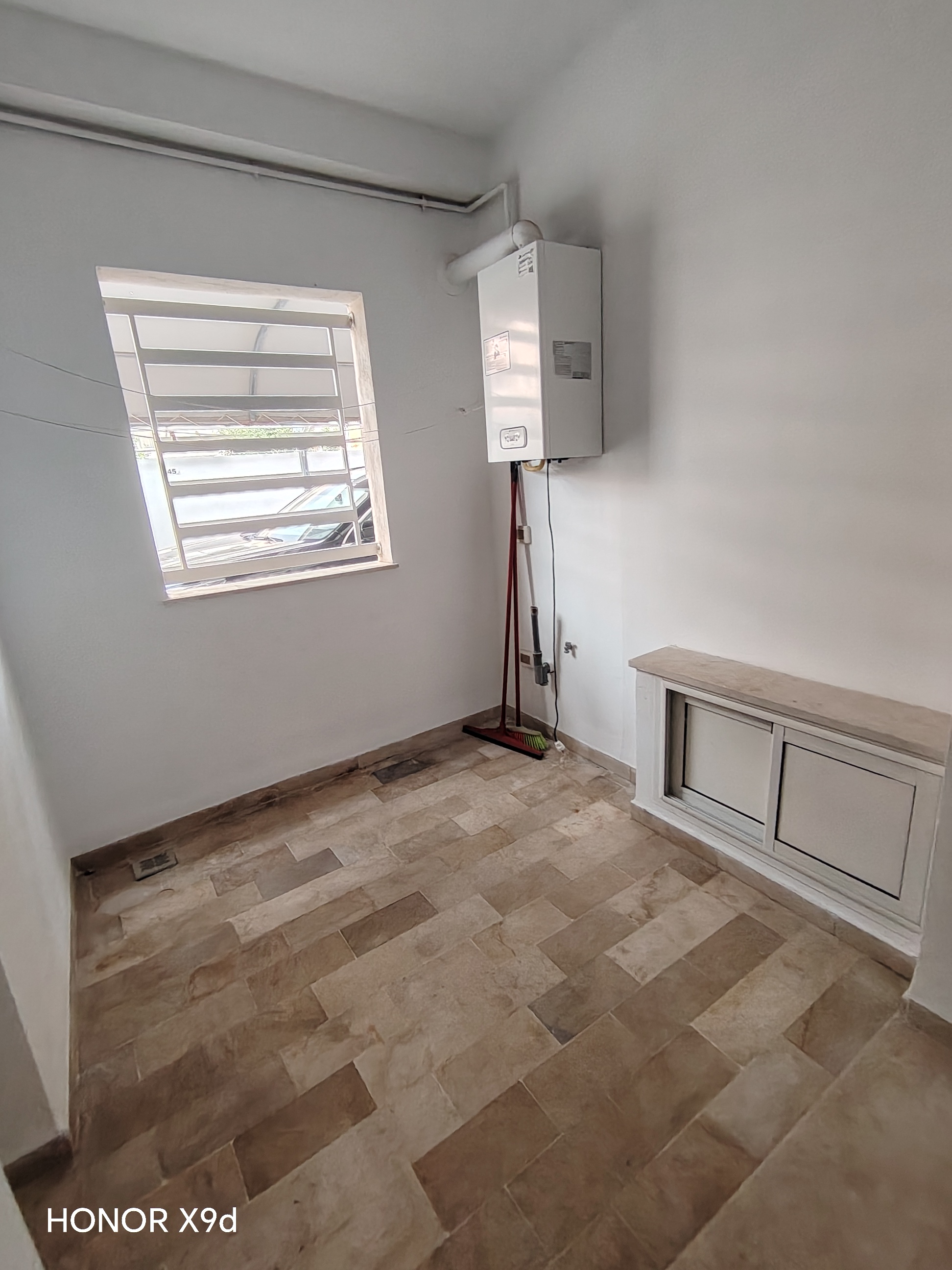 Hammam Chatt&nbsp;Borj Cedria&nbsp;Vente&nbsp;Appart. 2 pi�ces&nbsp;Appartement en rez de chauss�e en face de mg lfh