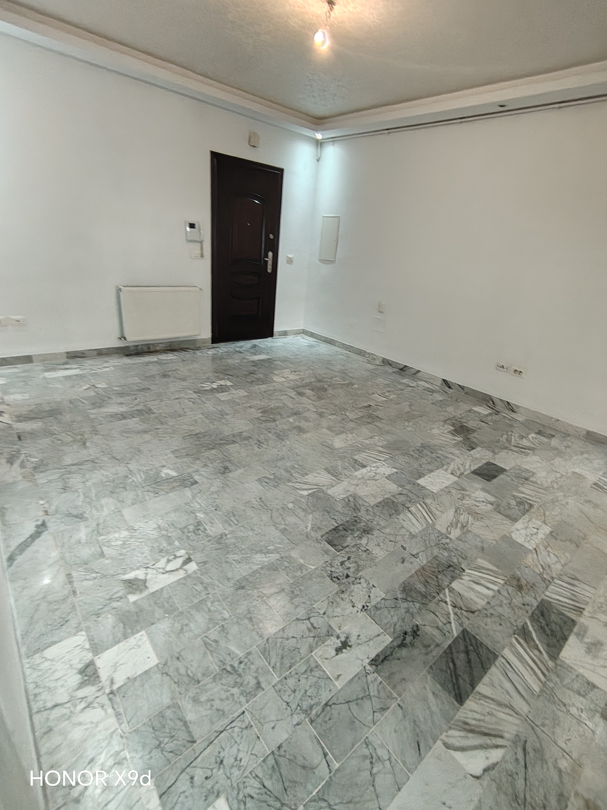 Hammam Chatt&nbsp;Borj Cedria&nbsp;Vente&nbsp;Appart. 2 pi�ces&nbsp;Appartement en rez de chauss�e en face de mg lfh