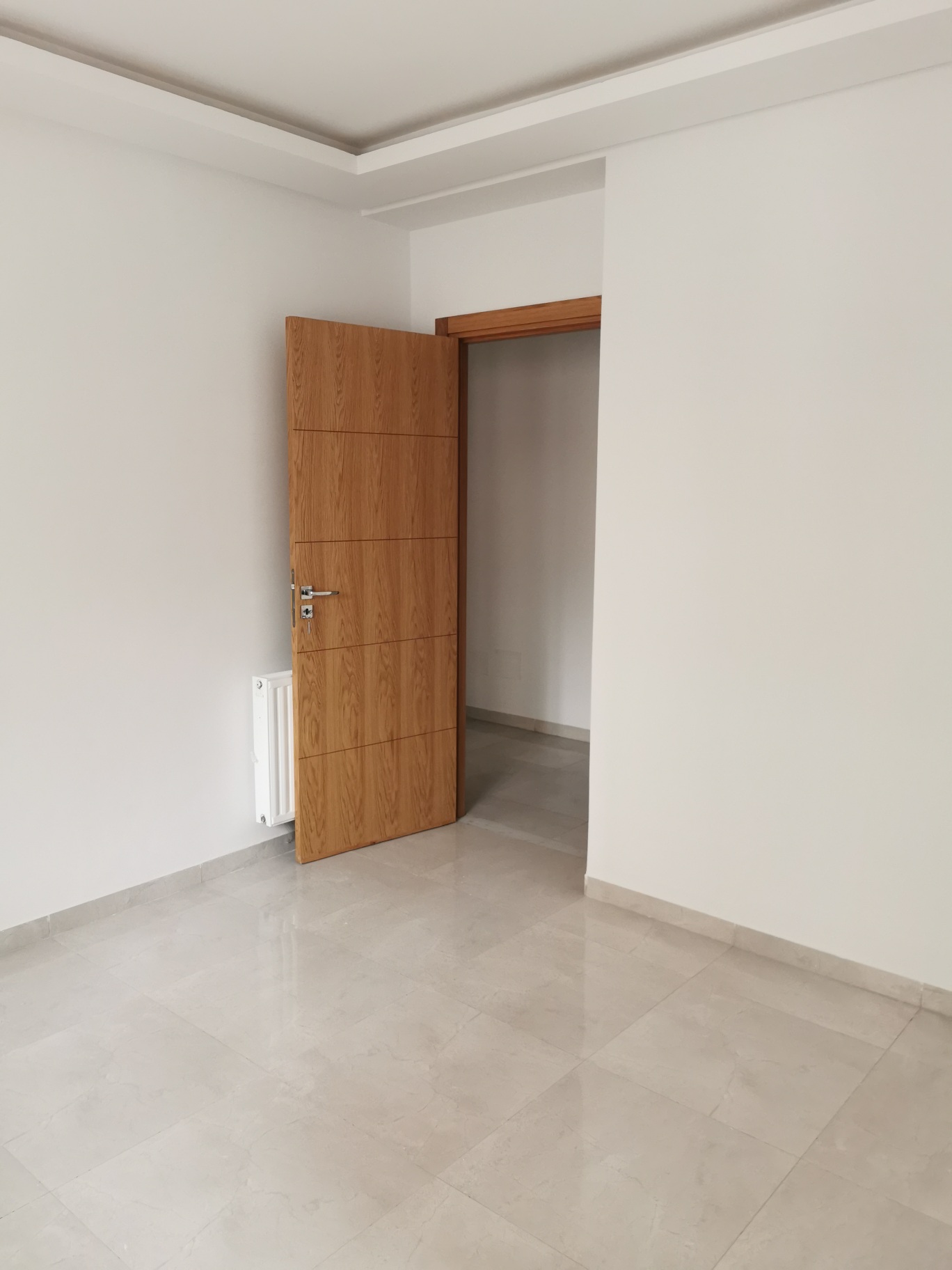 La Marsa&nbsp;El Aouina&nbsp;Location&nbsp;Appart. 3 pi�ces&nbsp;S2 1er �tage au zayatine derri�re monoprix