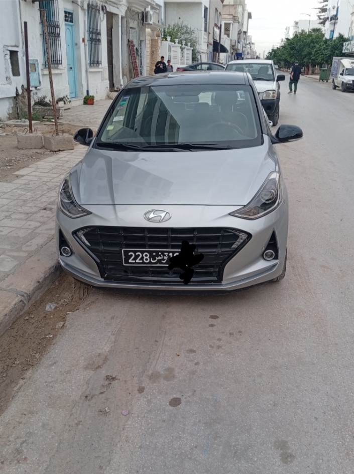 La Goulette&nbsp;Casino La Goulette&nbsp;Hyundai&nbsp;H1&nbsp;I10 sur�quip�e encore sous garantie