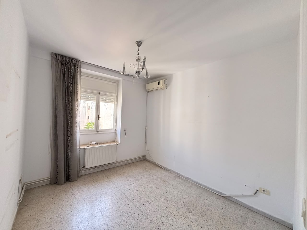La Soukra&nbsp;Borj Louzir&nbsp;Location&nbsp;Appart. 3 pi�ces&nbsp;Appartement s3 a behi ladghem