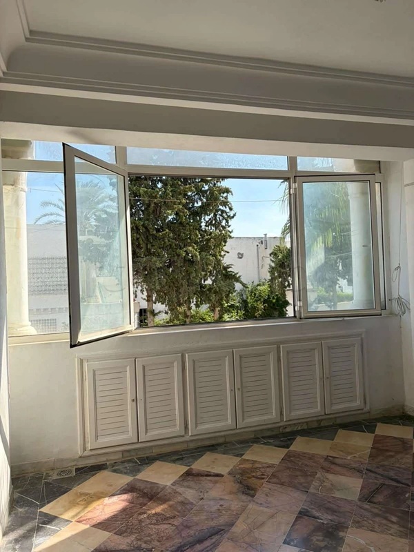 Ariana Ville&nbsp;El Menzah 8&nbsp;Location&nbsp;Appart. 5 pi�ces+&nbsp;S plus 4 a el manzah 8 wb4542