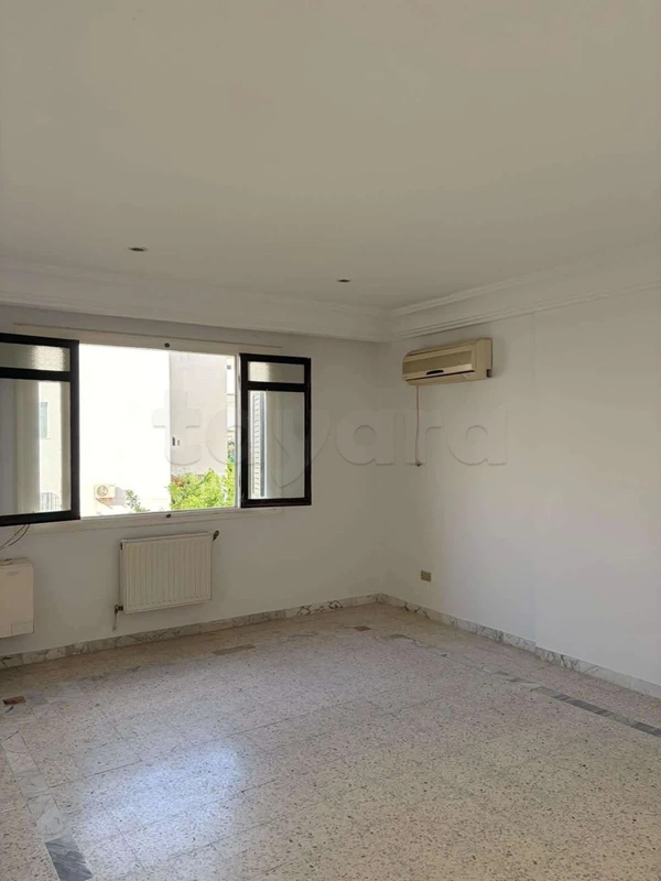 Ariana Ville&nbsp;El Menzah 8&nbsp;Location&nbsp;Appart. 5 pi�ces+&nbsp;S plus 4 a el manzah 8 wb4542