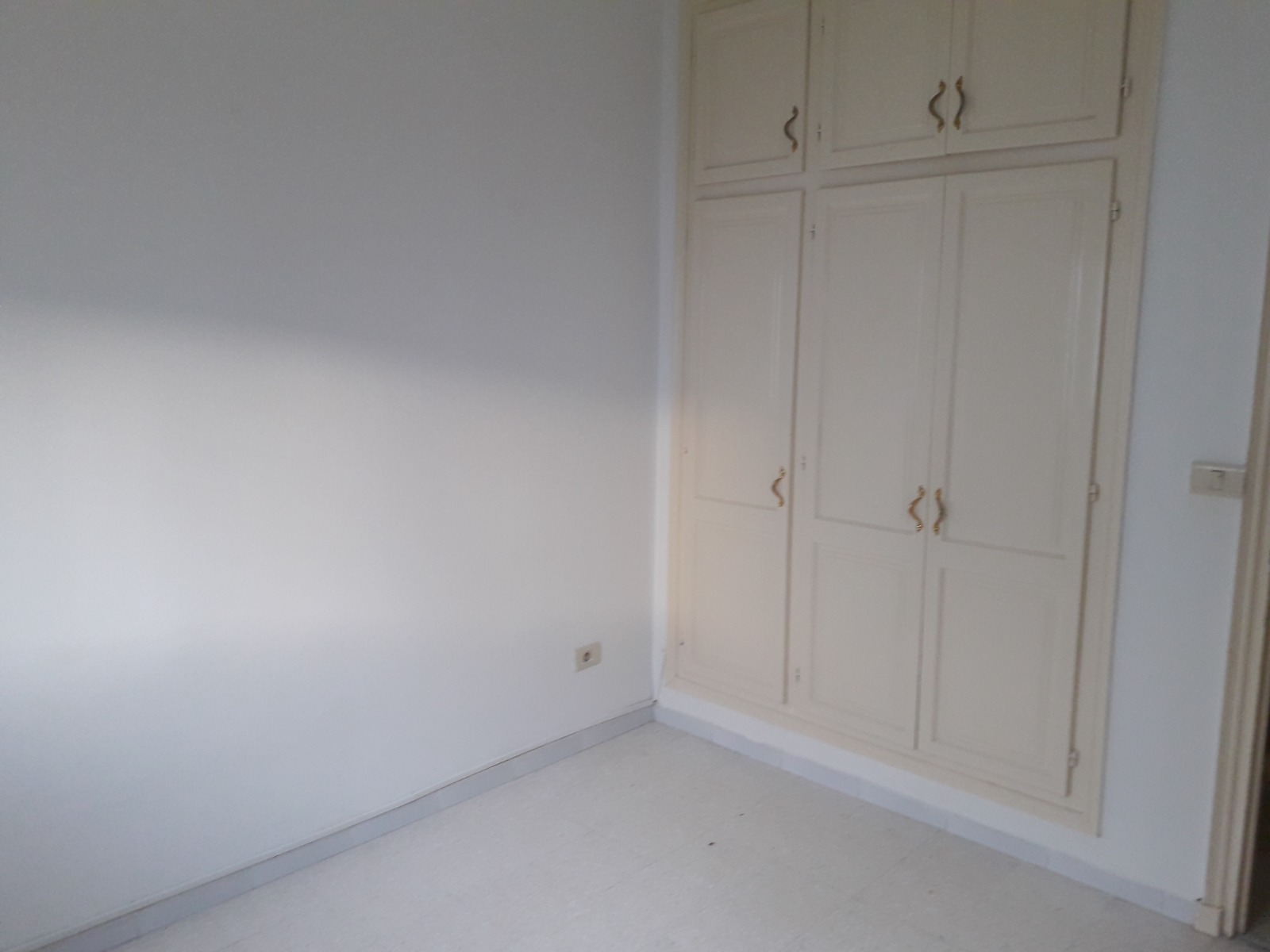 Ariana Ville&nbsp;Riadh Landlous&nbsp;Location&nbsp;Appart. 4 pi�ces&nbsp;S plus 3 a riadh landalos wb4543
