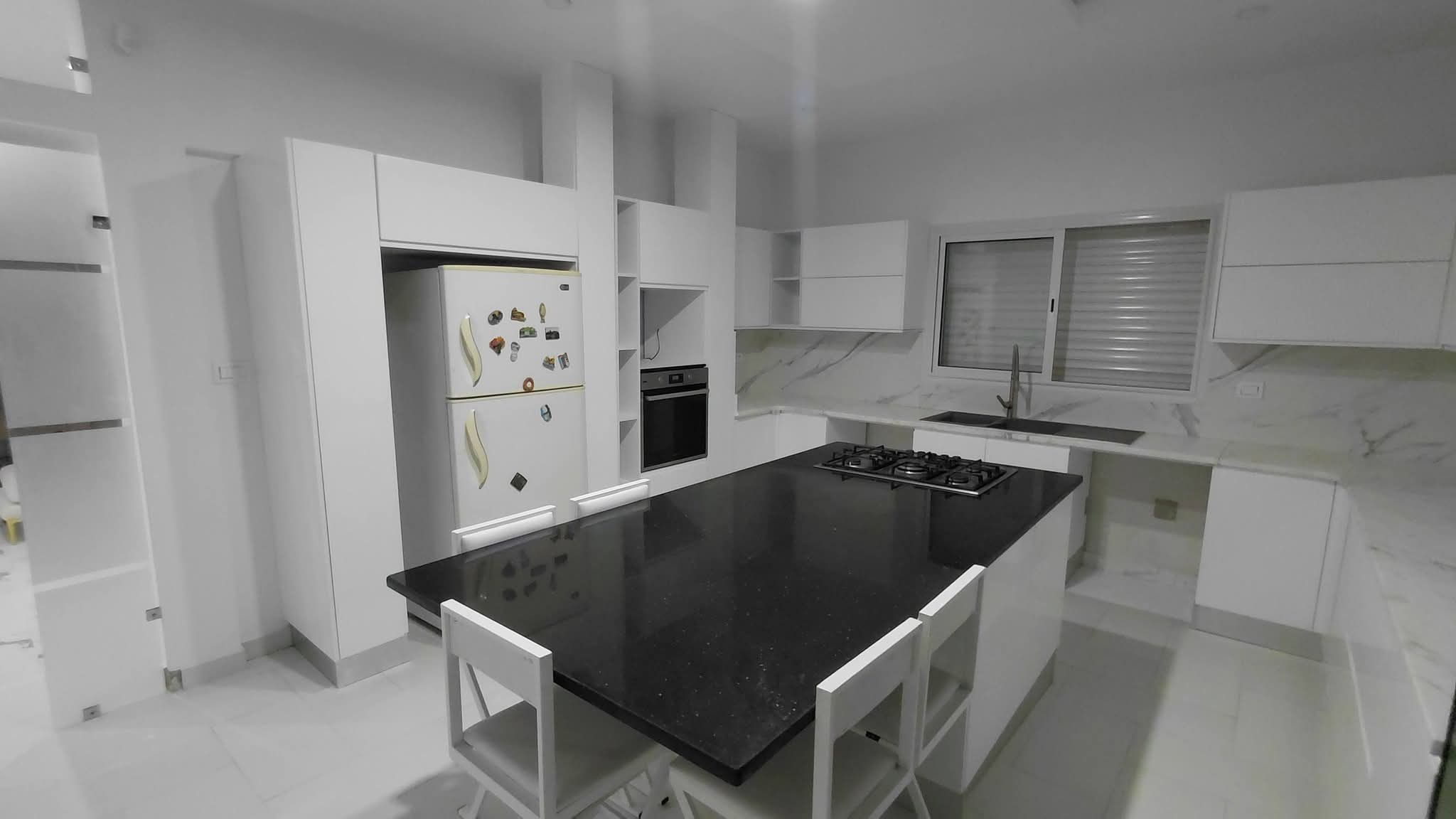 Ariana Ville&nbsp;Cite Ennasr 1&nbsp;Location&nbsp;Maisons&nbsp;Villa s3 hst vide a ennasr 1 wb4544