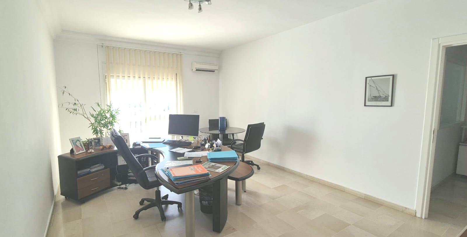Cite El Khadra&nbsp;Cite Jardins&nbsp;Vente&nbsp;Autre&nbsp;Bureau spacieux  avec belle vue sur tunis