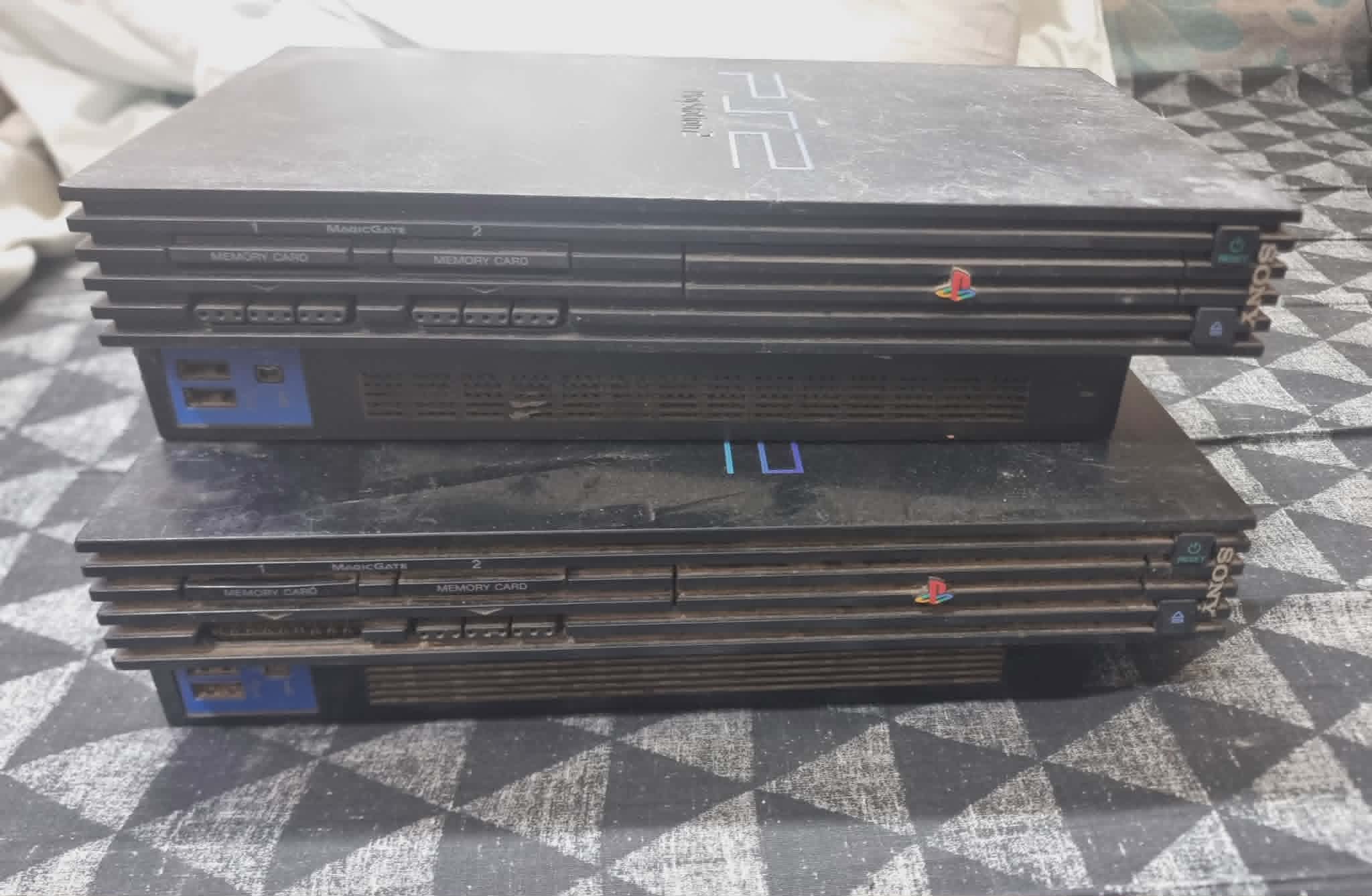 Kairouan Nord&nbsp;Cite Okba&nbsp;Jouet&nbsp;Autre&nbsp;2 playstation2 izouz bi 90d en marche