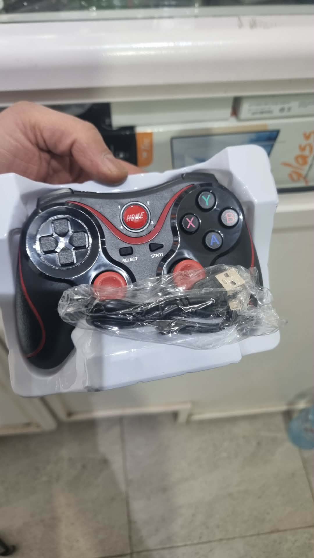 Kairouan Nord&nbsp;Cite Okba&nbsp;Autre&nbsp;Autre&nbsp;Manette sans fil pro android iphone pc ps3 ps4 pc