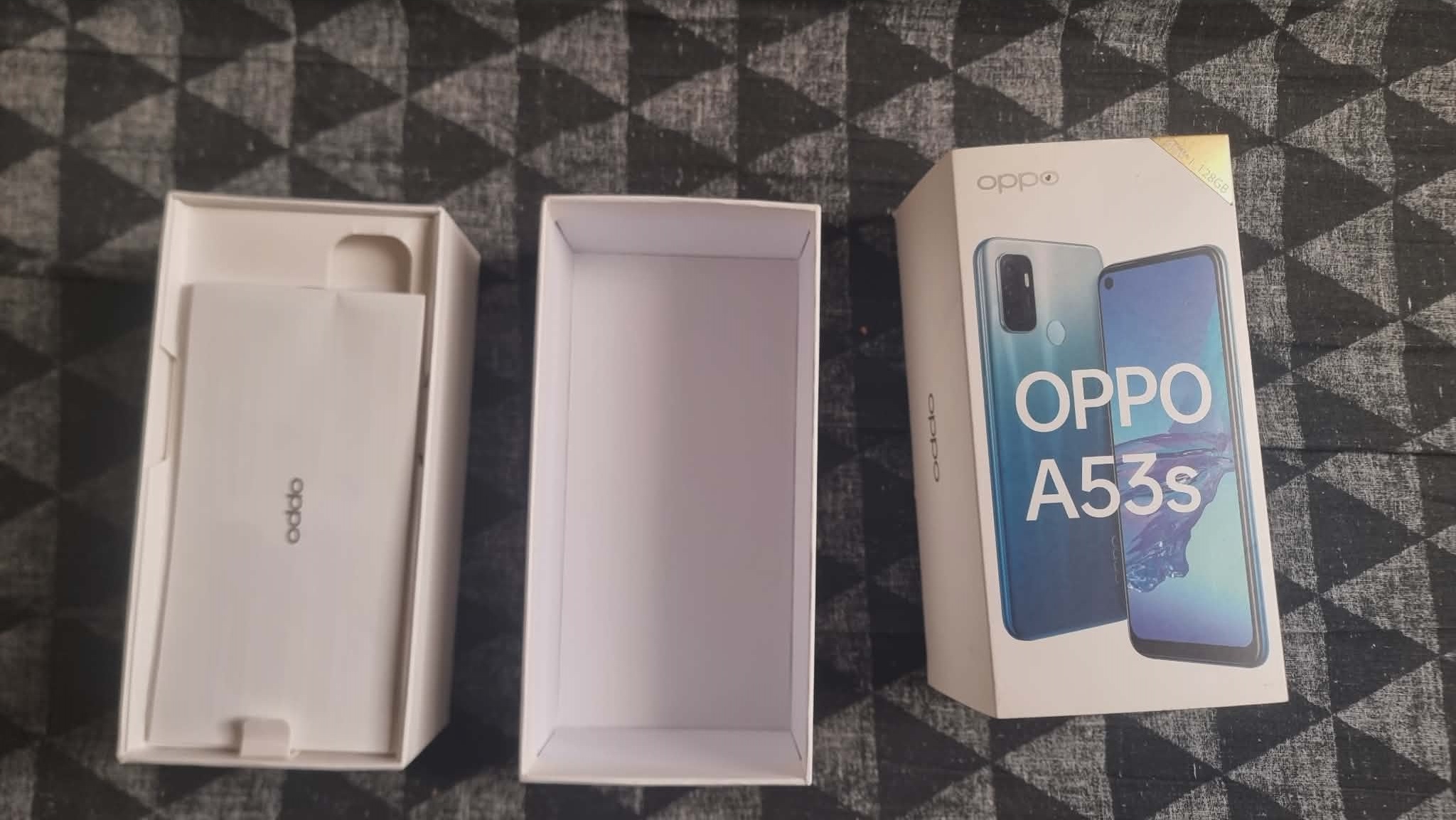 Kairouan Nord&nbsp;Cite Okba&nbsp;Autre Marque&nbsp;Autre Mod�le&nbsp;Telephone oppo a53s  350d occasion