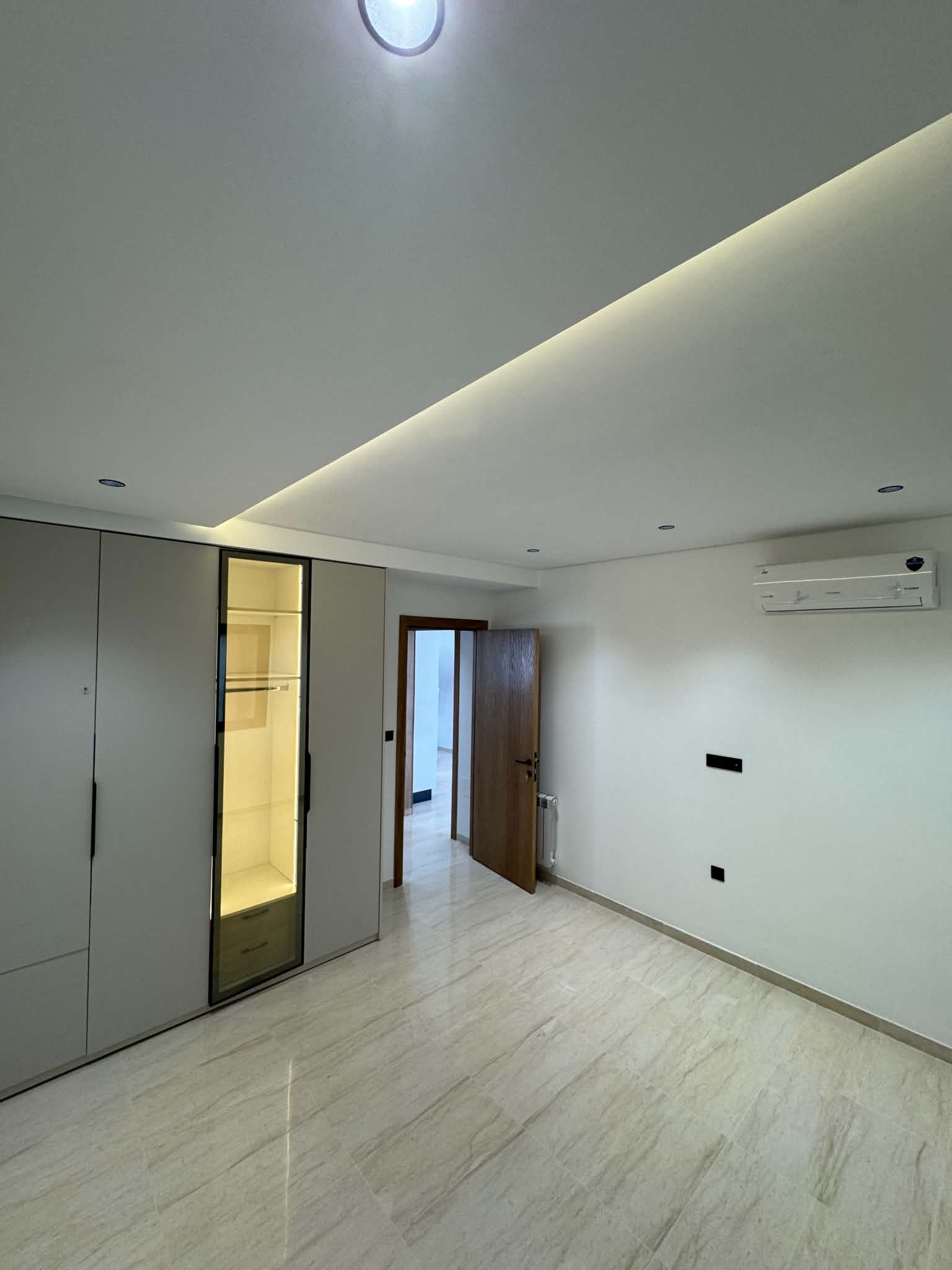 Sousse Jaouhara&nbsp;Cite Sahloul&nbsp;Location&nbsp;Appart. 2 pi�ces&nbsp;Particulier