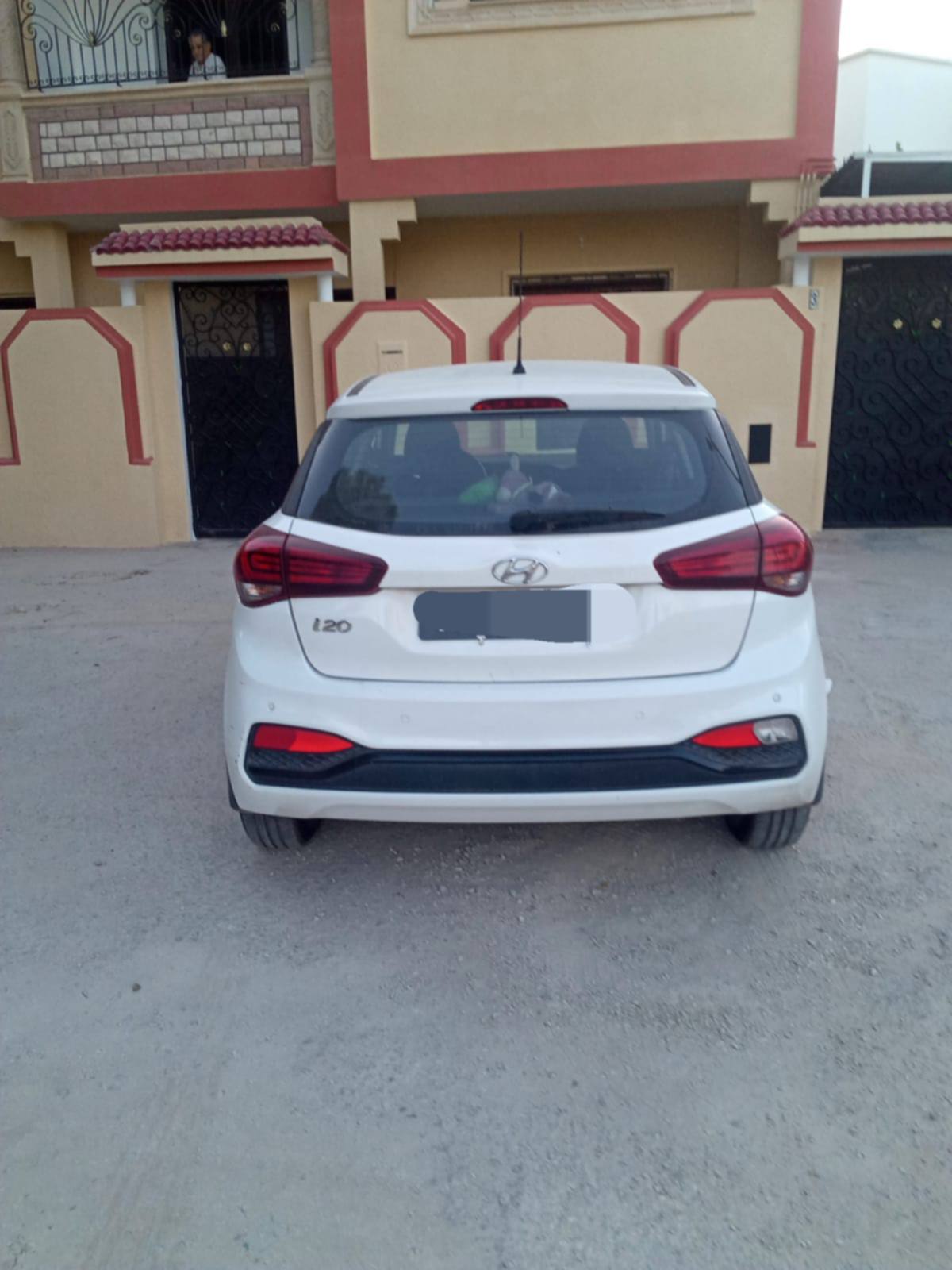 Ezzahra&nbsp;Ezzahra&nbsp;Hyundai&nbsp;Autre Mod�le&nbsp;Hyundai i20 2016 tr�s bon �tat