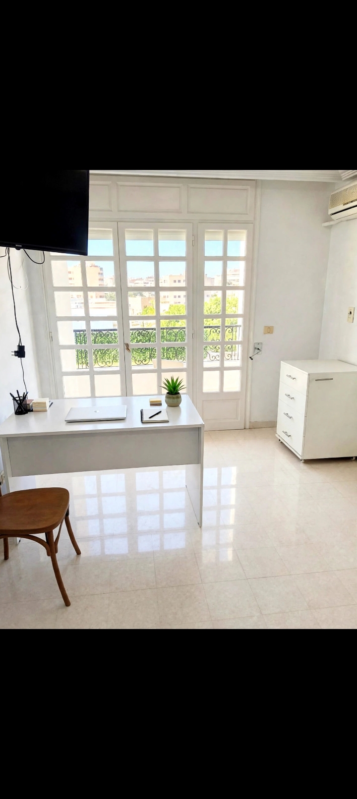 Ariana Ville&nbsp;Ariana&nbsp;Bureaux & Commerces&nbsp;Bureau&nbsp;S1 bureautique cit� ennasr