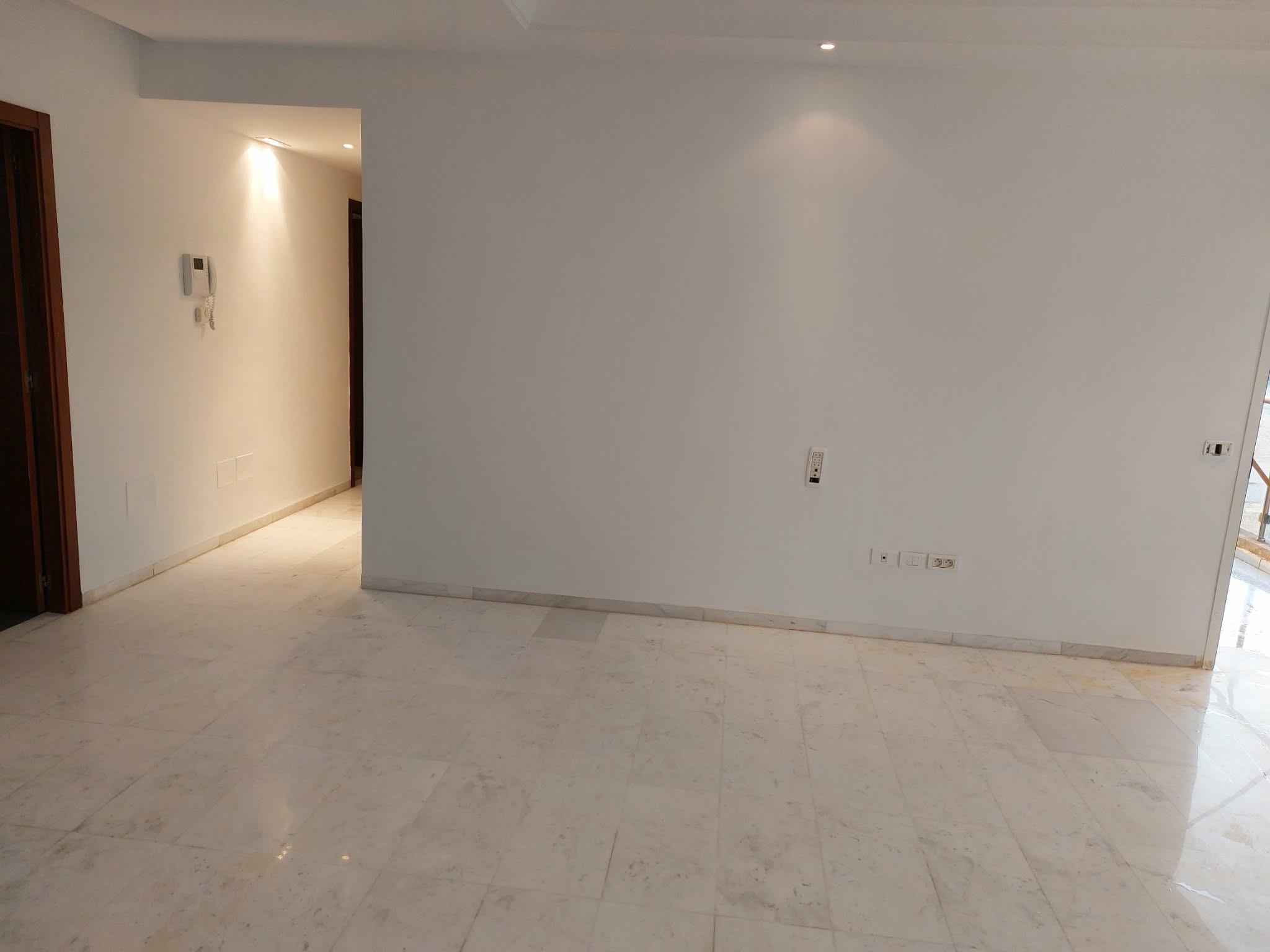 Ariana Ville&nbsp;Cite Ennasr 2&nbsp;Location&nbsp;Appart. 4 pi�ces&nbsp;Appartement s3 pr�s de ren� descartes