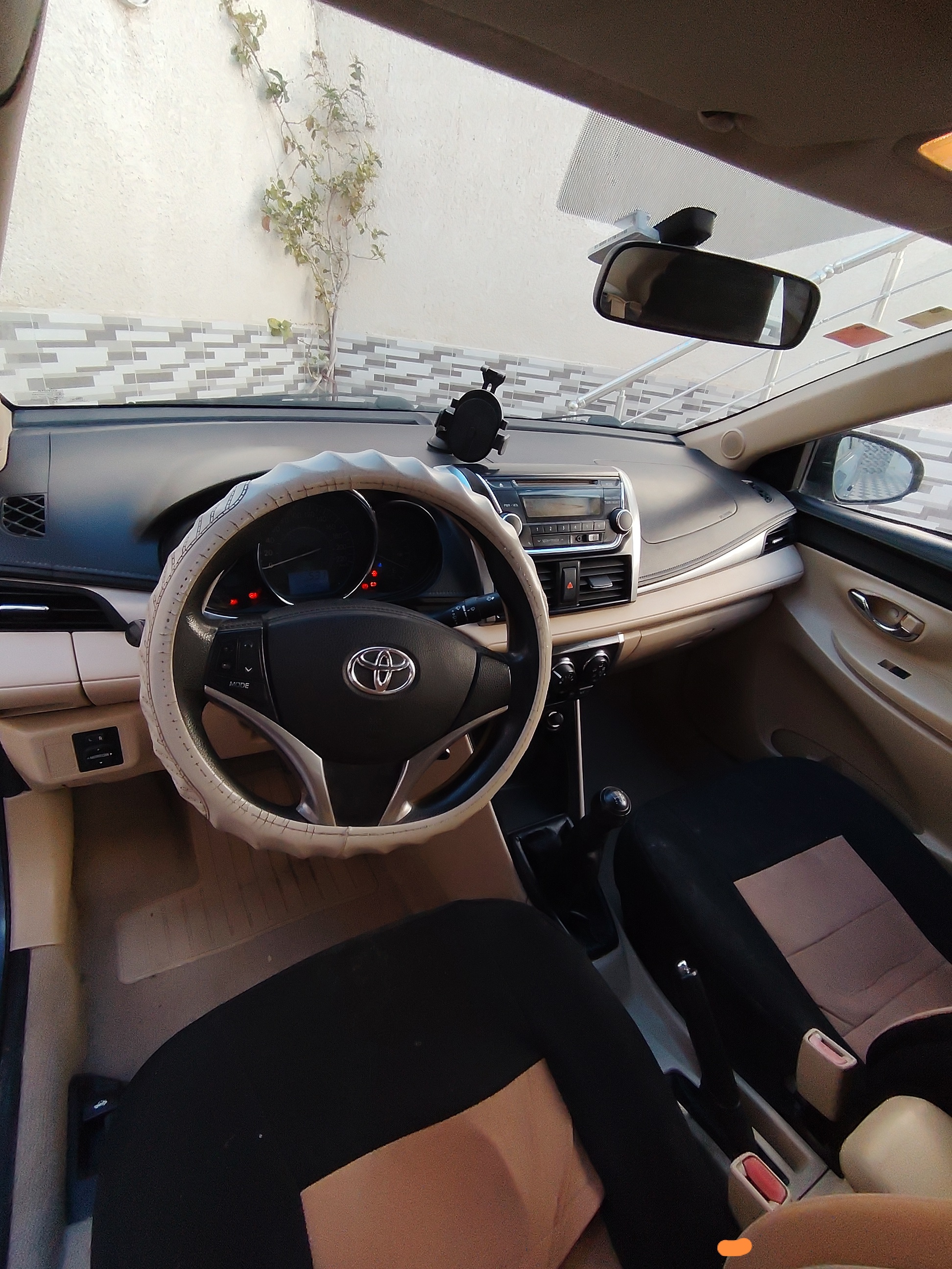 Rades&nbsp;Cite Mohamed Ali&nbsp;Toyota&nbsp;Yaris&nbsp;Toyota yaris sedan