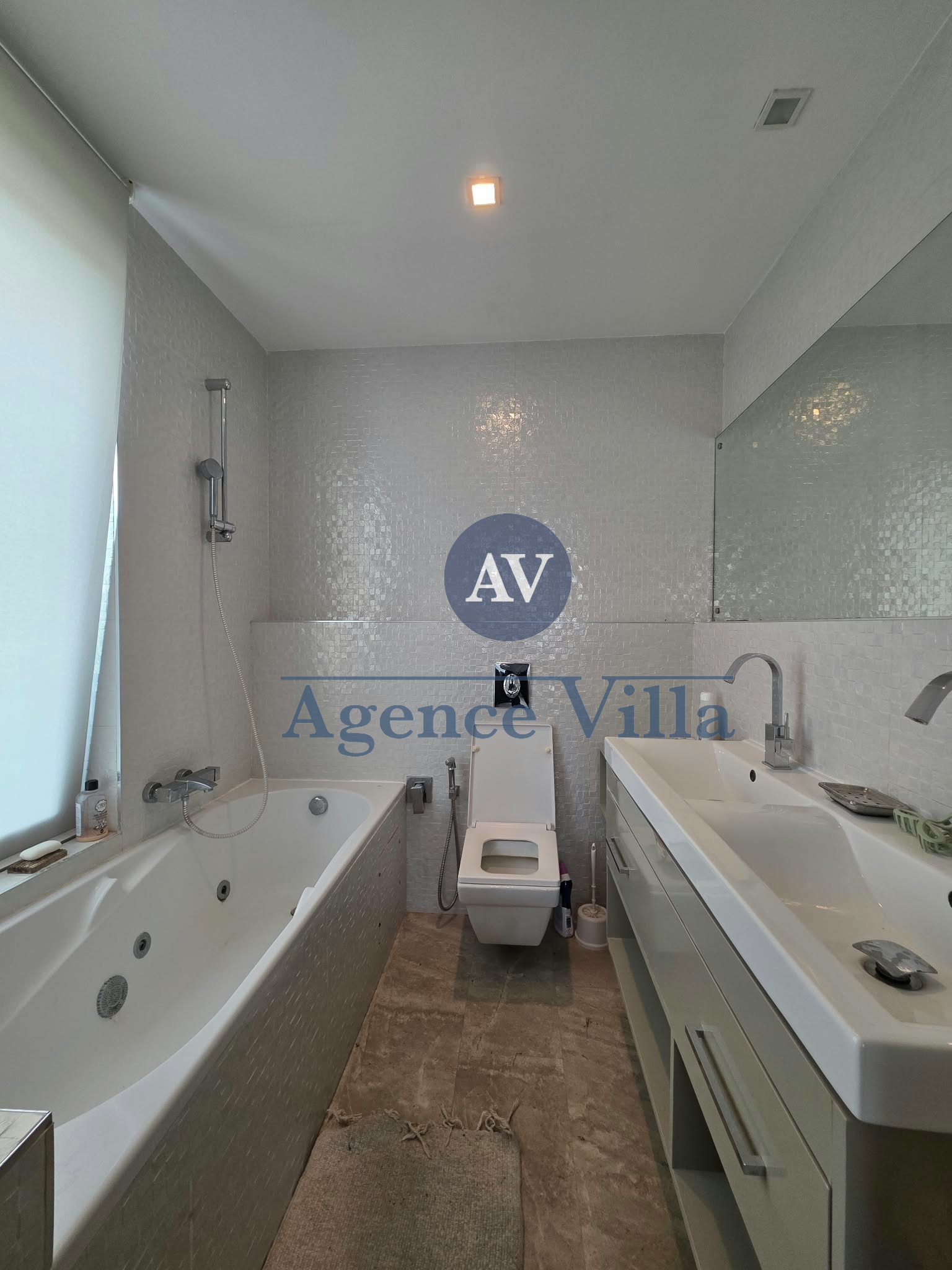 La Marsa&nbsp;Gammart&nbsp;Location&nbsp;Maisons&nbsp;Villa meubl�e avec piscine � gammarth