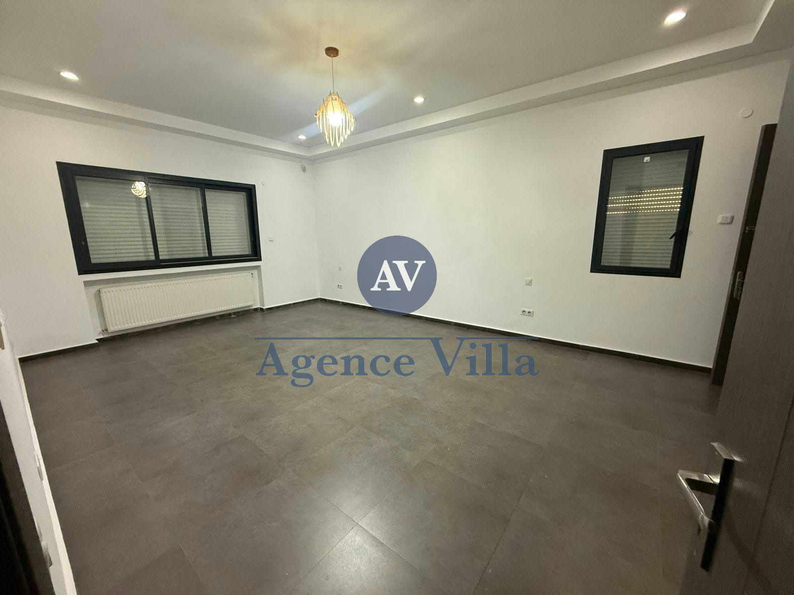 La Marsa&nbsp;Marsa Ennassim&nbsp;Location&nbsp;Maisons&nbsp;Villa s4 � la marsa avec piscine