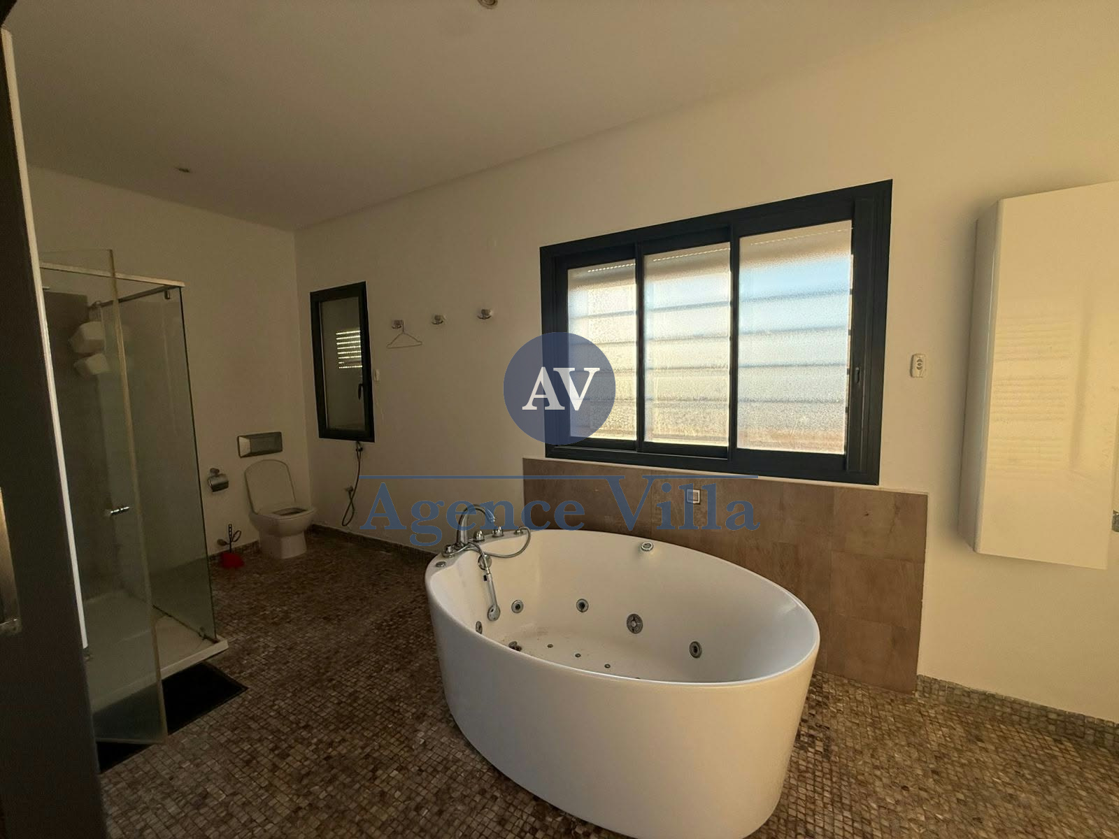 La Marsa&nbsp;Marsa Ennassim&nbsp;Location&nbsp;Maisons&nbsp;Villa s4 � la marsa avec piscine