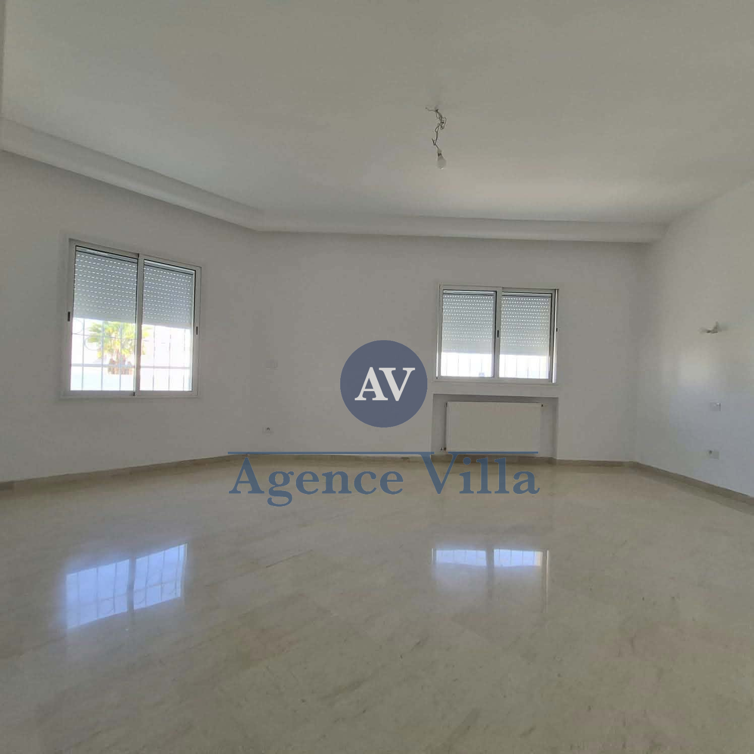 La Marsa&nbsp;Gammart&nbsp;Location&nbsp;Maisons&nbsp;Villa spacieuse s4 avec piscine � gammarth