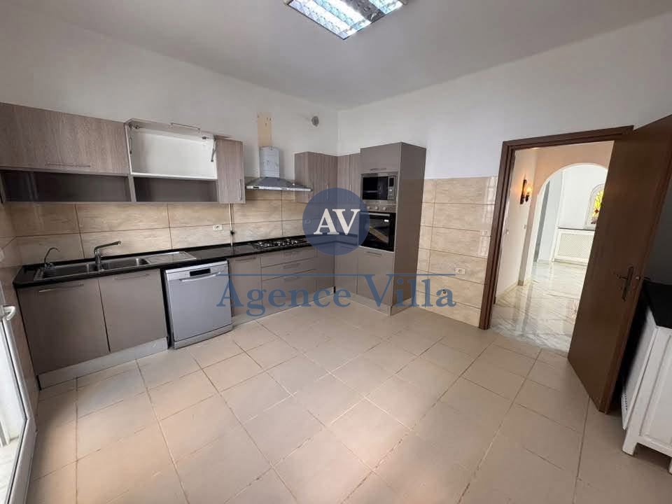 Carthage&nbsp;Sidi Bousaid&nbsp;Location&nbsp;Maisons&nbsp;Villa de haut standing � sidi bousaid