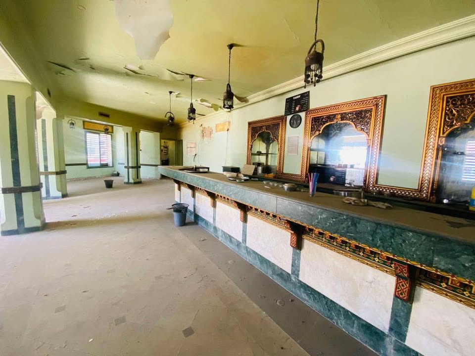 Le Bardo&nbsp;Le Bardo&nbsp;Location&nbsp;Maisons&nbsp;Spacieu local commercial caf� � bardo