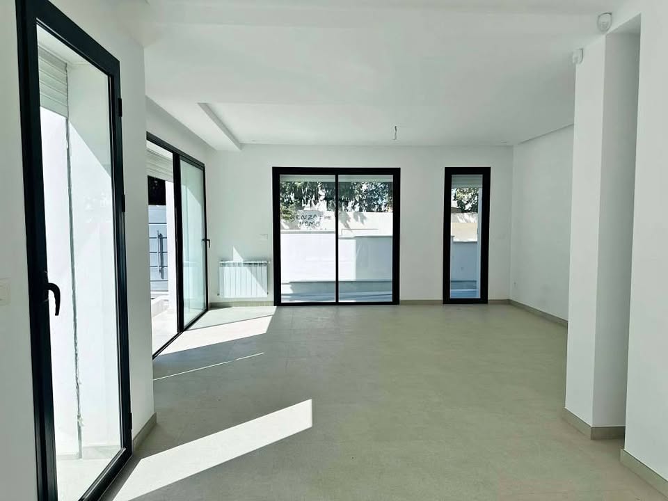 Ariana Ville&nbsp;El Menzah 5&nbsp;Location&nbsp;Appart. 2 pi�ces&nbsp;Appartement s2 rdc � menzah 5 haut standing