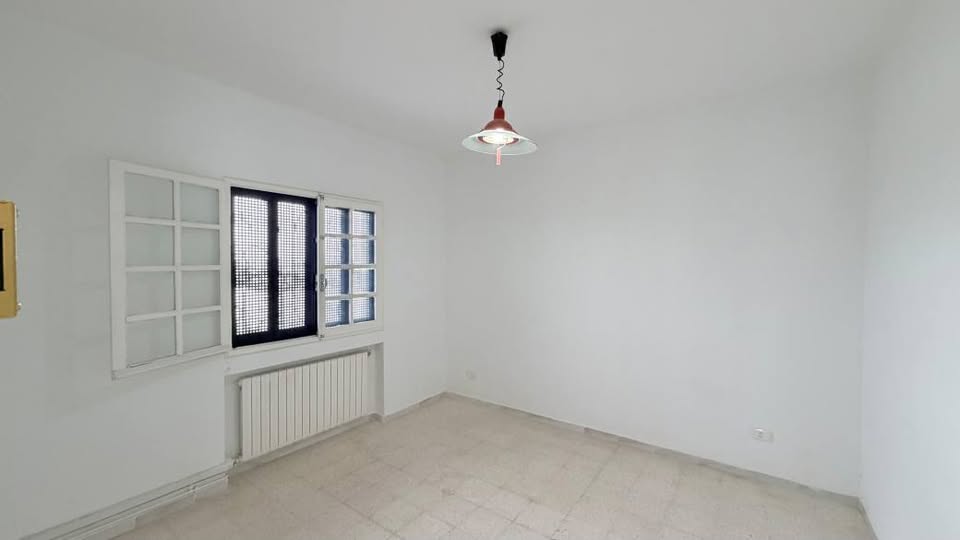 El Menzah&nbsp;El Menzah 9&nbsp;Location&nbsp;Maisons&nbsp;Triplex s5 ind�pendant � el manar 1
