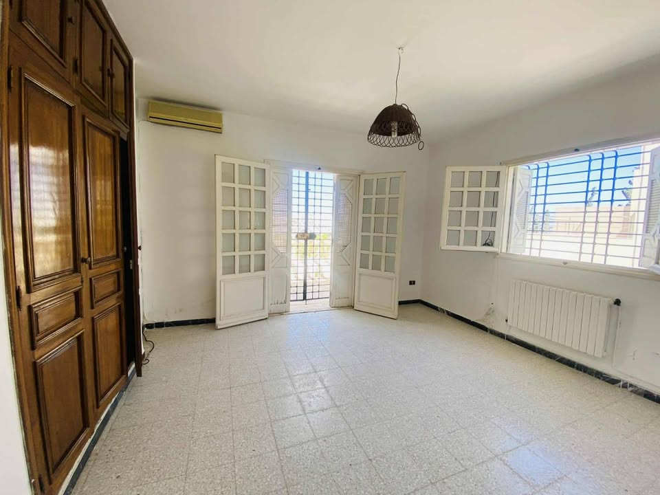 El Menzah&nbsp;El Menzah 9&nbsp;Location&nbsp;Maisons&nbsp;Grande villa s6 � el menzah 9