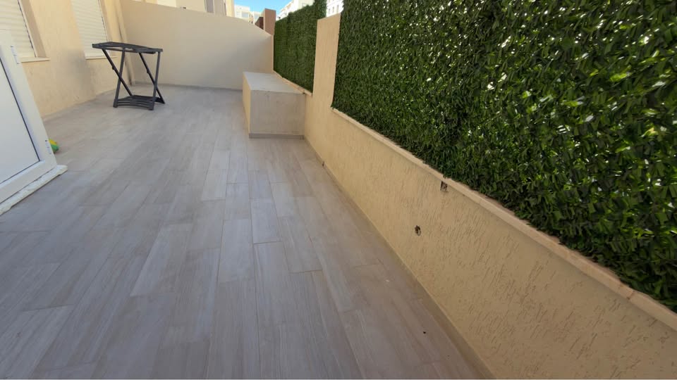 La Marsa&nbsp;El Aouina&nbsp;Location&nbsp;Appart. 2 pi�ces&nbsp;Joli appart s2 meuble avec grande terrasse