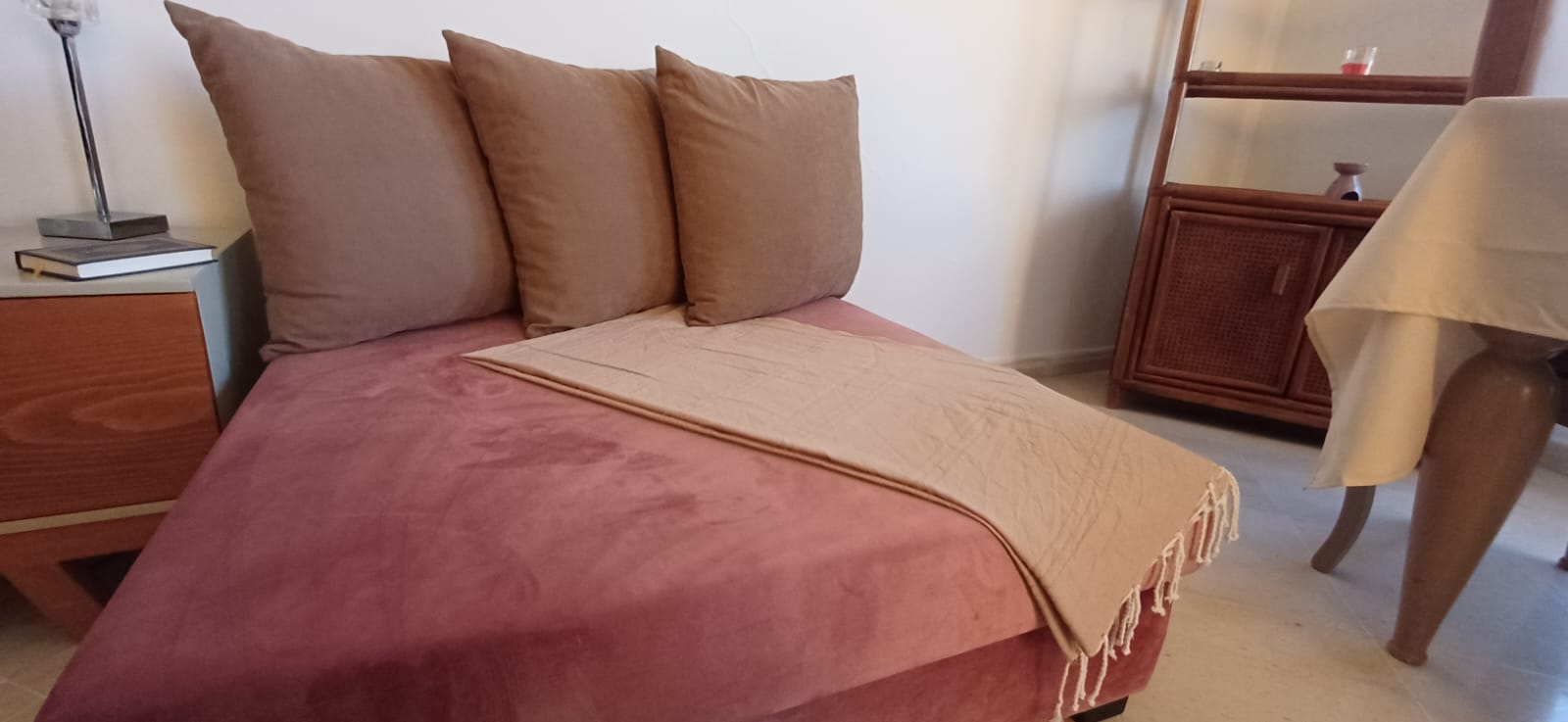 Ain Zaghouan&nbsp;Ain Zaghouan&nbsp;Salon - Salle � manger &nbsp;Canap�s&nbsp;Canap� d angle