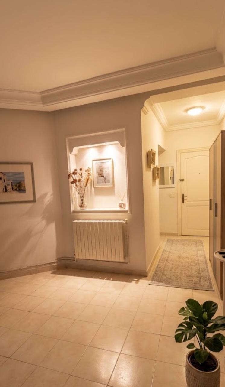 La Soukra&nbsp;Chotrana 3&nbsp;Location&nbsp;Appart. 3 pi�ces&nbsp;S 2 richement meubl� chotrana3