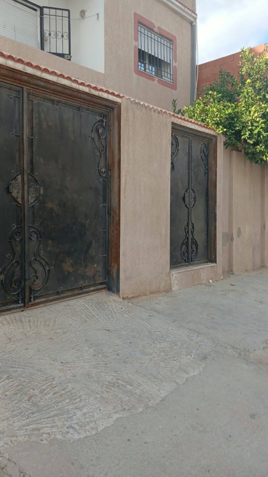 Sidi Hassine&nbsp;Sidi Hassine&nbsp;Location&nbsp;Appart. 4 pi�ces&nbsp;Maison s3  pour famille