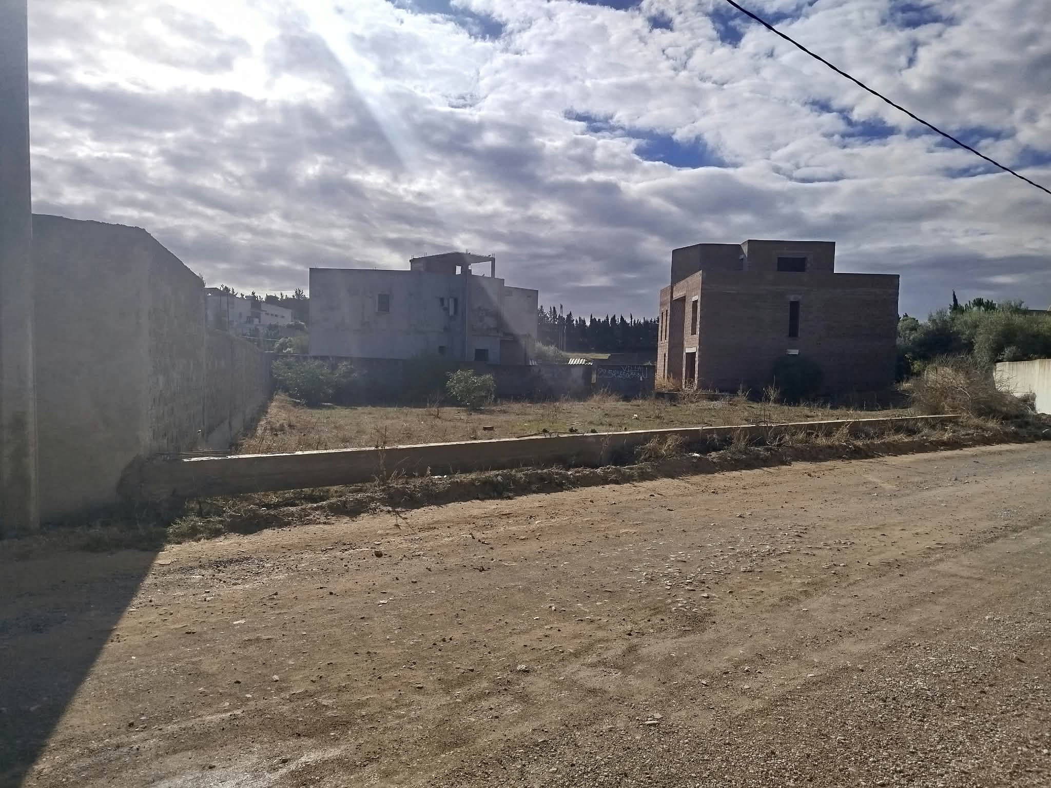 Mannouba&nbsp;La Mannouba&nbsp;Terrain&nbsp;Terrain nu&nbsp;Terrain de 1000m � sanhaja 3
