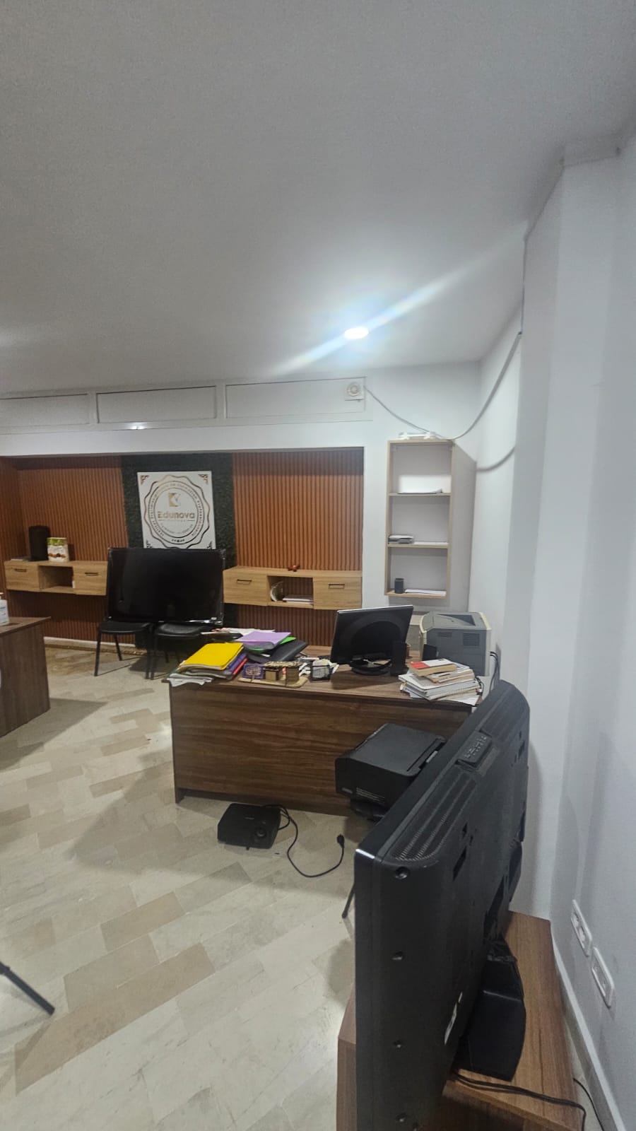 Bab Bhar&nbsp;Montplaisir&nbsp;Bureaux & Commerces&nbsp;Bureau&nbsp;Immeuble en 530m2  � montplaisir