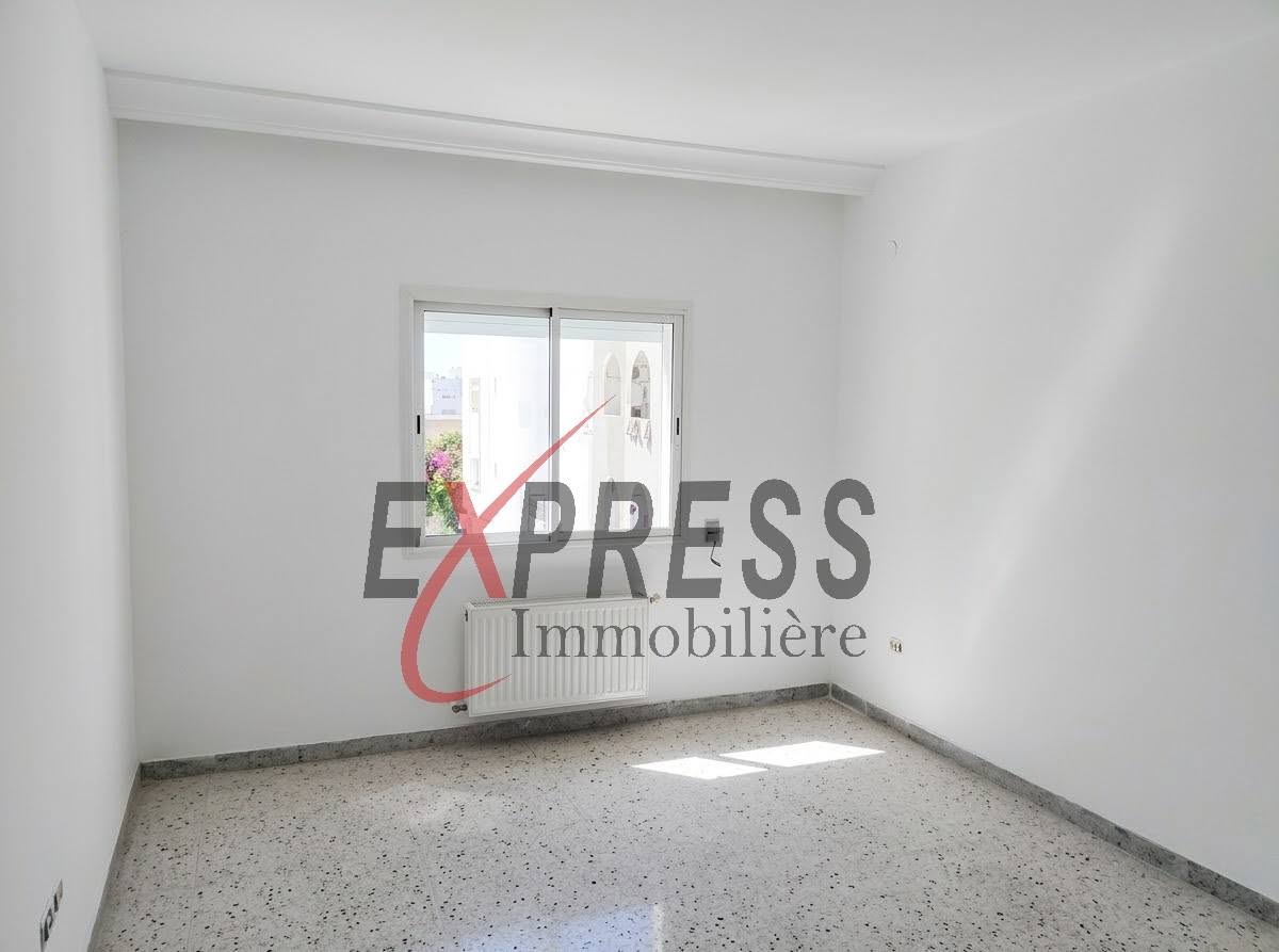 La Soukra&nbsp;La Soukra&nbsp;Location&nbsp;Appart. 3 pi�ces&nbsp;Appartement s2 avec place de parking sous sol