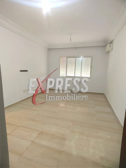 Ariana Ville&nbsp;Cite Ennasr 1&nbsp;Vente&nbsp;Appart. 2 pi�ces&nbsp;Appartement s1 spacieux et haut standing