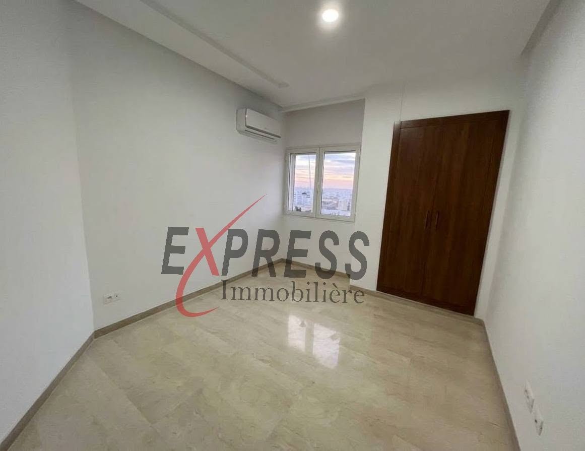 Mnihla&nbsp;Jardins d'el Menzah&nbsp;Location&nbsp;Appart. 2 pi�ces&nbsp;Appartement s1 haut standing jardin menzah2