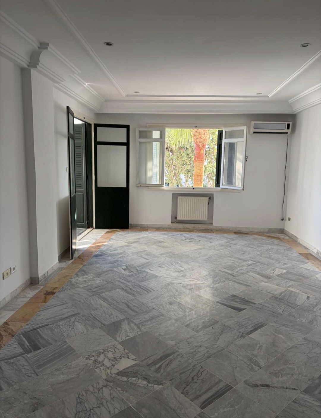 Ariana Ville&nbsp;El Menzah 8&nbsp;Location&nbsp;Appart. 4 pi�ces&nbsp;Appartement s plus 4 � menzah 8