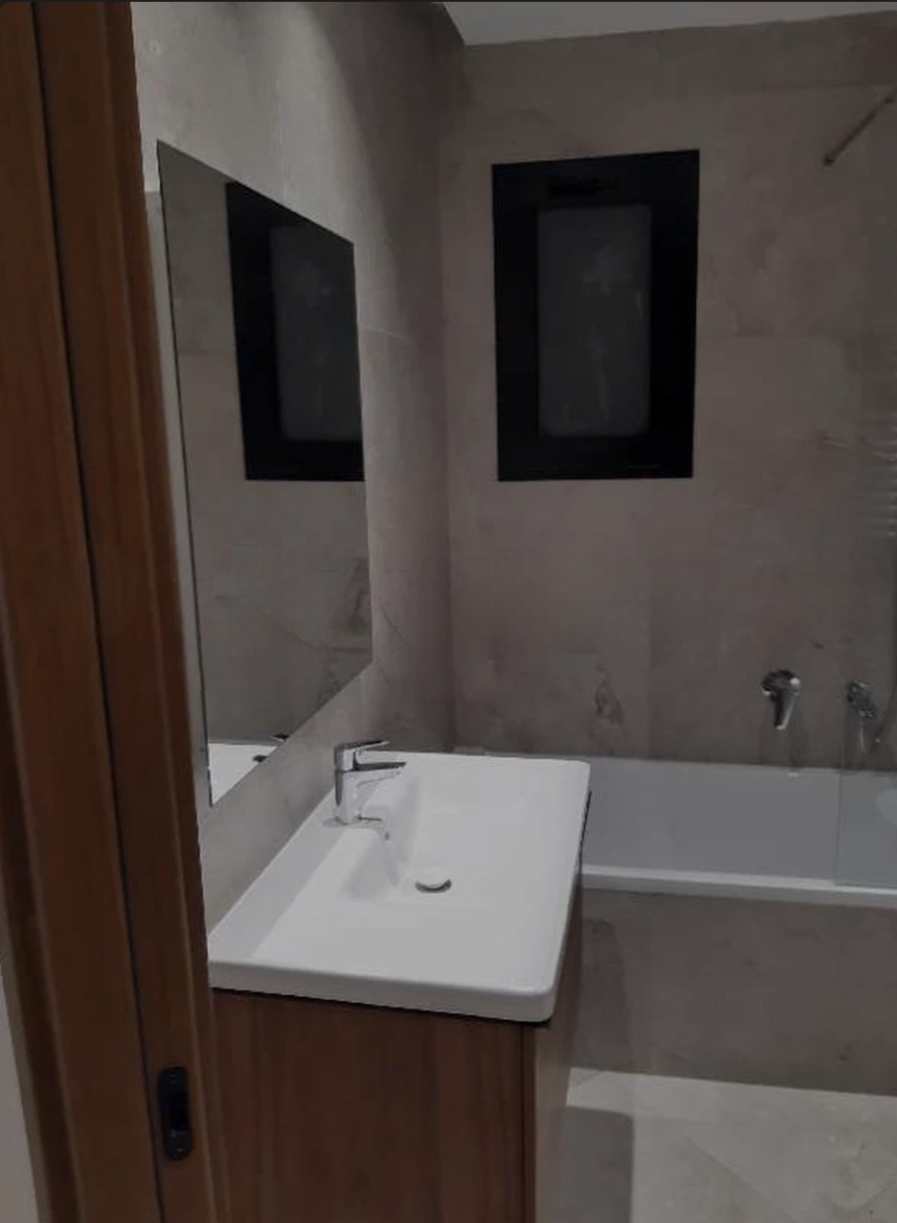 Ain Zaghouan&nbsp;Jardins de Carthage&nbsp;Location&nbsp;Appart. 2 pi�ces&nbsp;Appartement s1 aux jardins de carthage