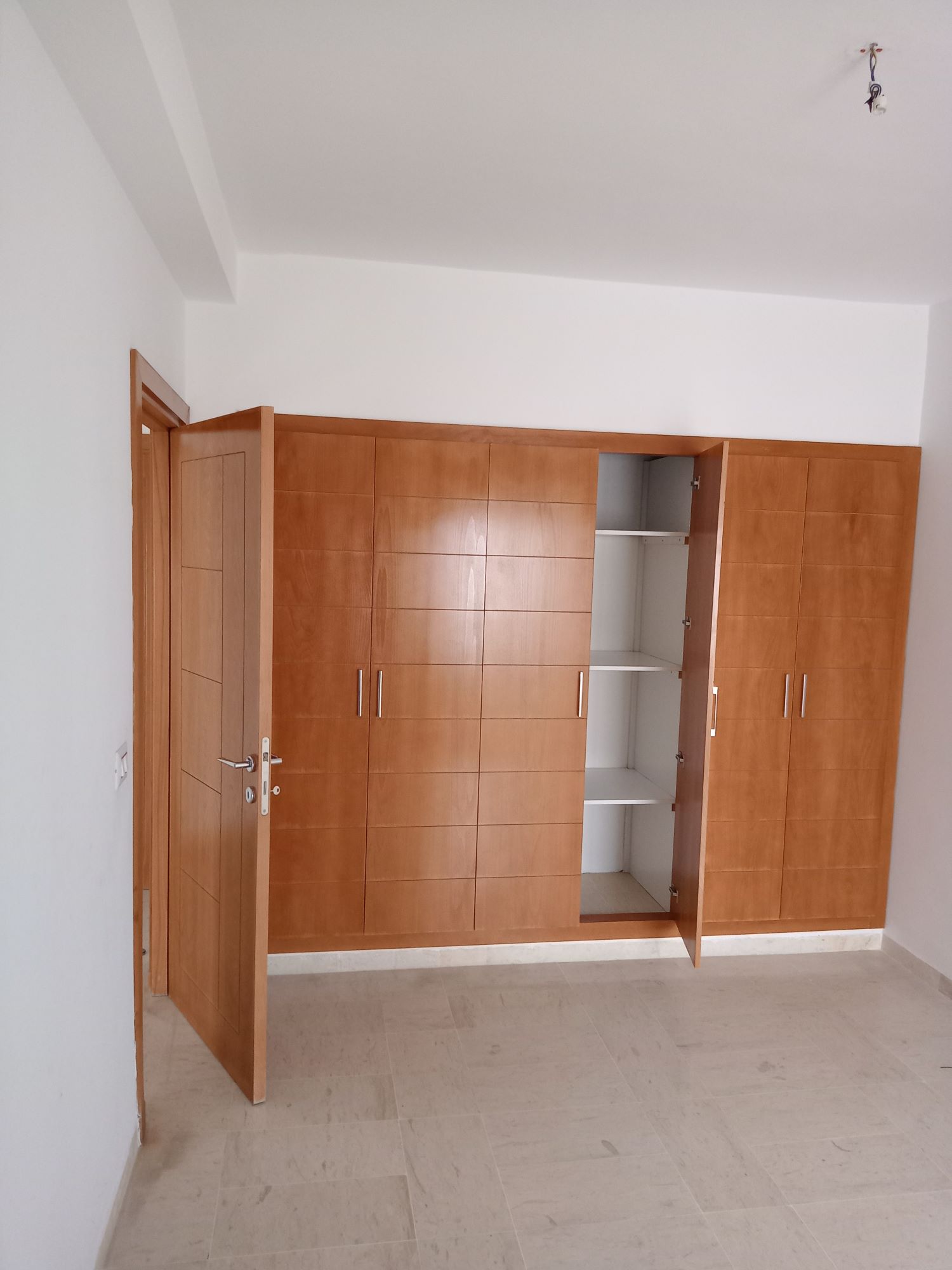 El Mourouj&nbsp;El Mourouj&nbsp;Location&nbsp;Appart. 1 pi�ce&nbsp;Appartement s1  el mourouj 6